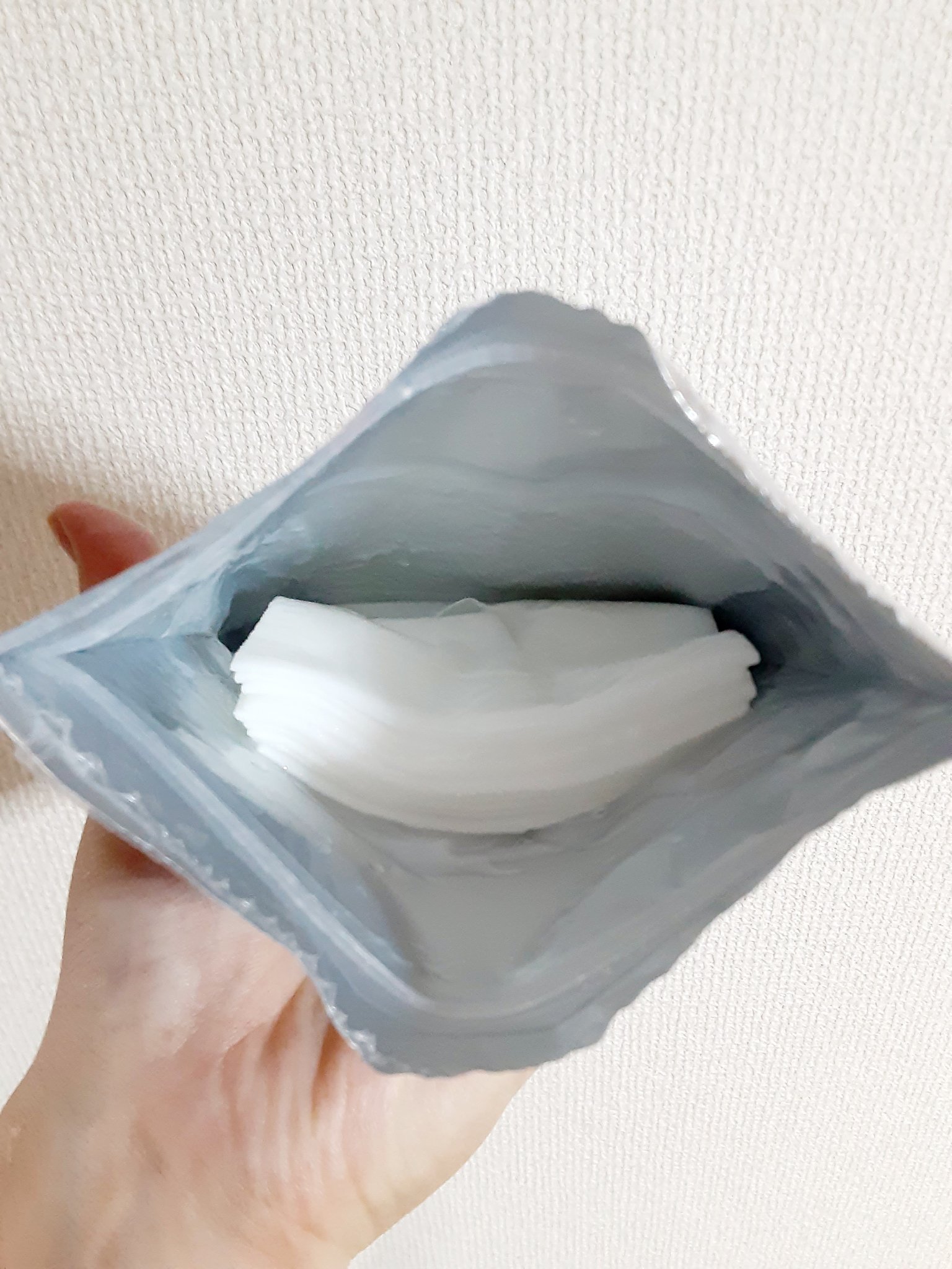 matsukiyo ポリュバリア フェイシャルマスク BRIGHTENING/matsukiyo/シートマスク・パックを使ったクチコミ（3枚目）