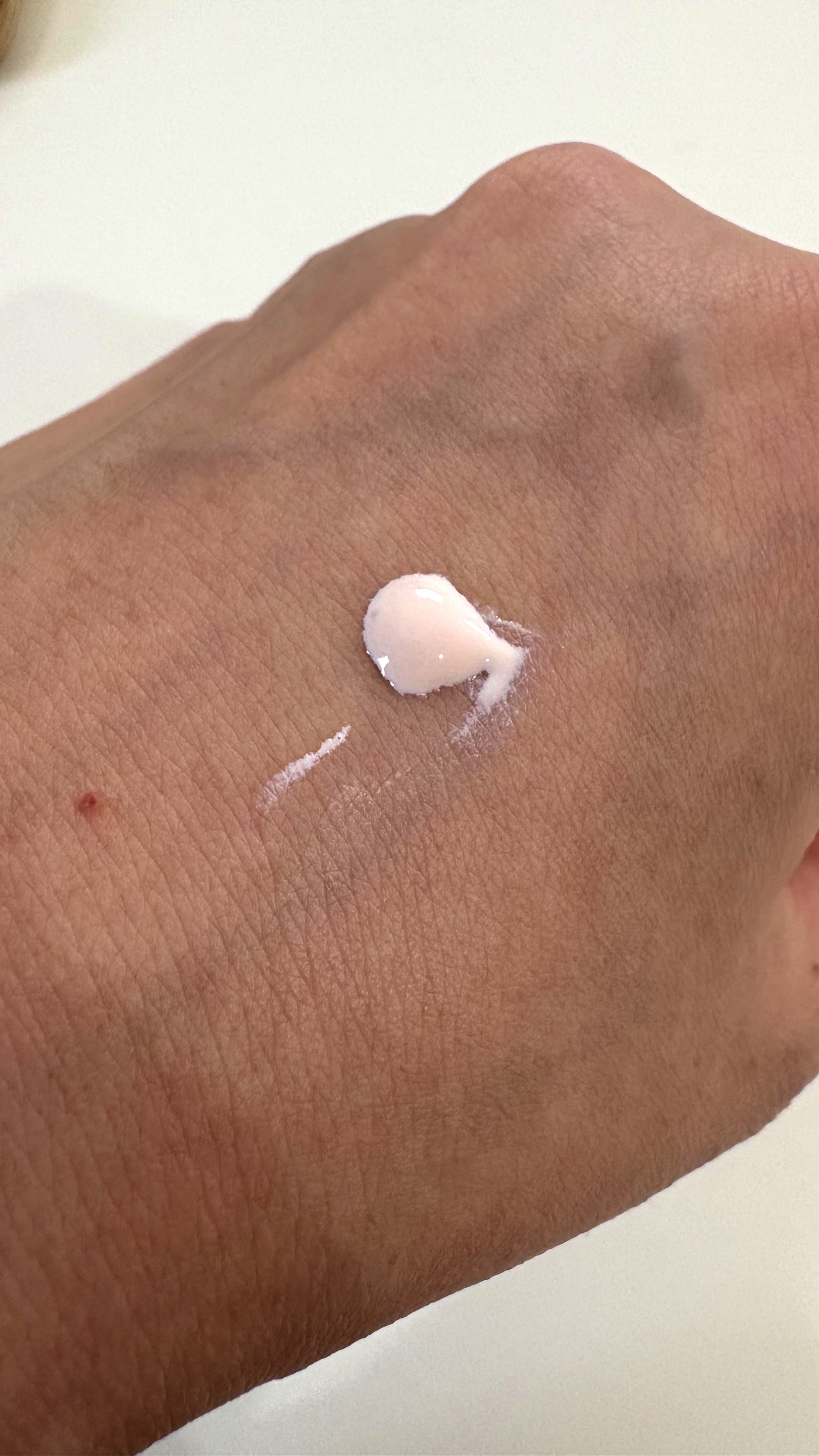 UVイデア XL プロテクショントーンアップ ローズ+/ラ ロッシュ ポゼ/日焼け止め・UVケアを使ったクチコミ（3枚目）