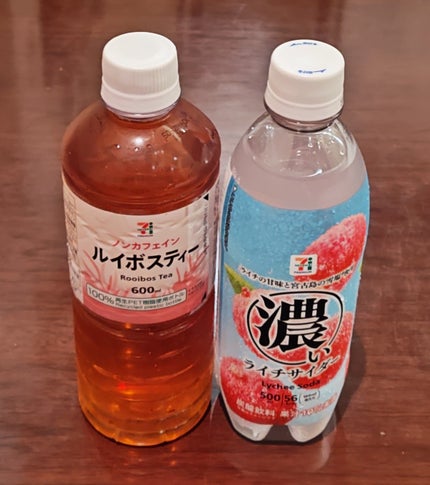 セブンプレミアム 濃いライチサイダーのクチコミ「割って飲むと美味しいと聞いたので買ってみました🥤
其々、そのまま飲んだ事はあるのですが割るの.....」(1枚目)