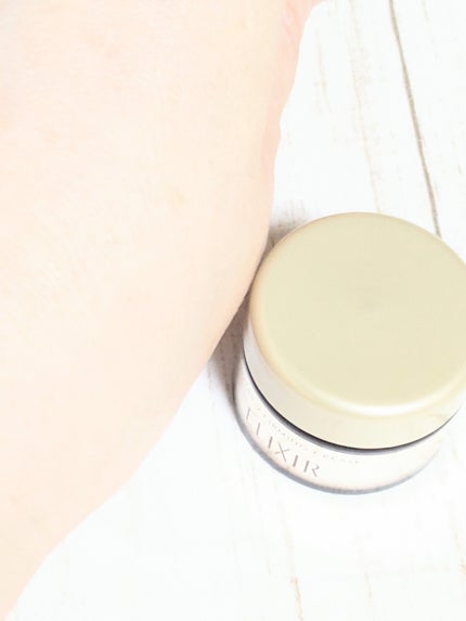 トータルV ファーミングクリーム/エリクシール/フェイスクリームを使ったクチコミ(4枚目)