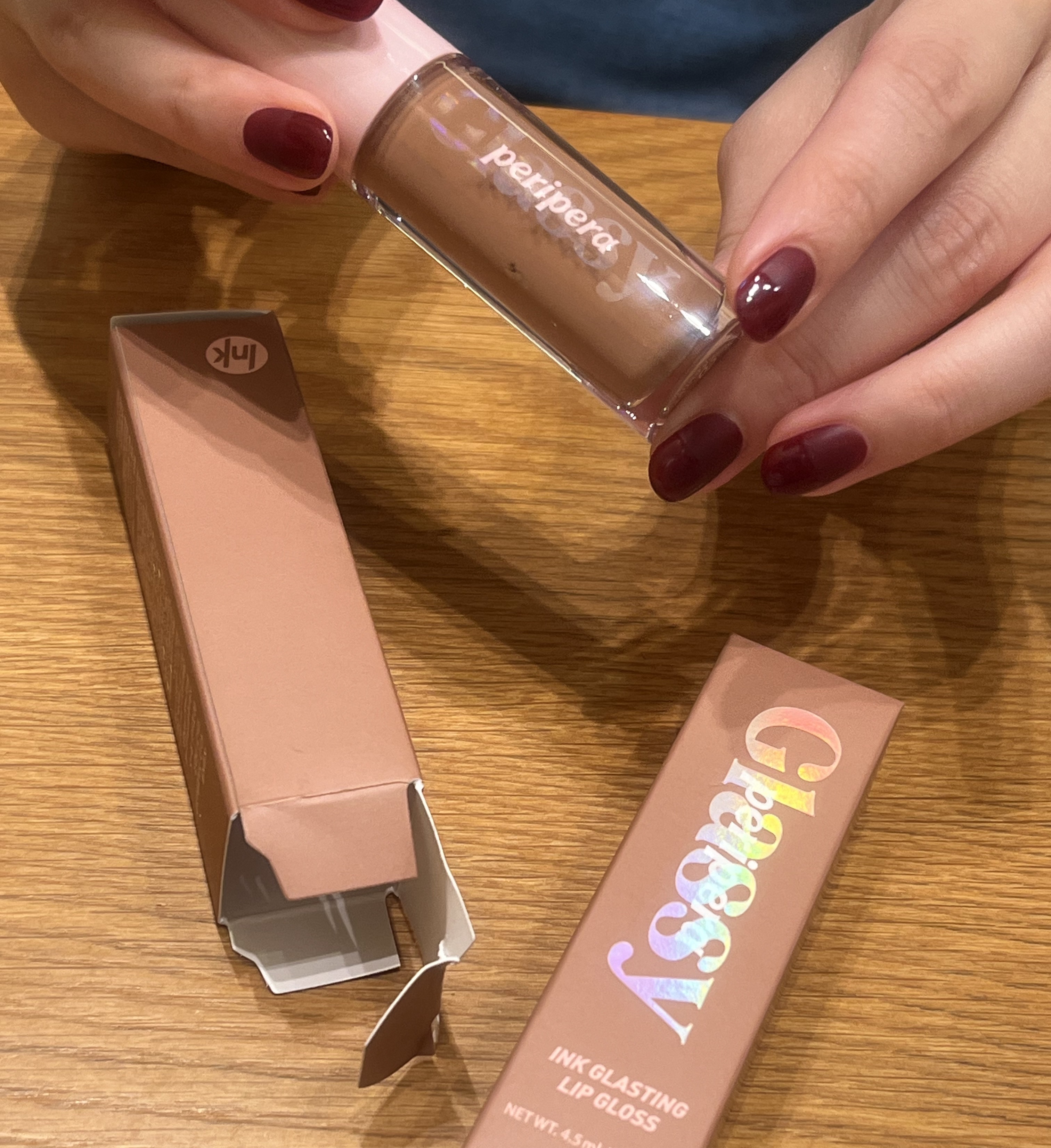 インク グラスティング リップ グロス 02 エッジ ヌード(EDGE NUDE)/PERIPERA/リップグロスを使ったクチコミ（3枚目）