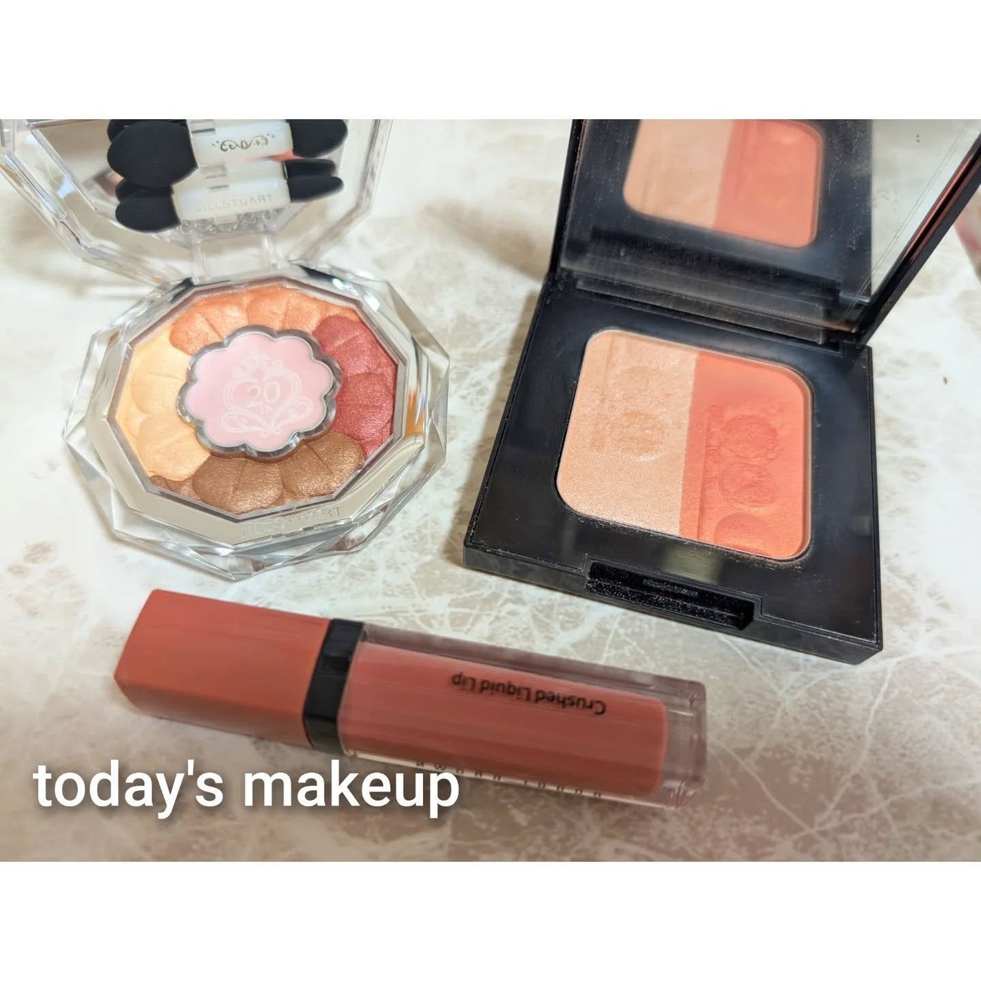 クラッシュド リキッド リップ/BOBBI BROWN/口紅を使ったクチコミ(1枚目)