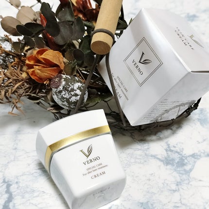 いちごみるく on LIPS 「皮膚科学研究チームが立ち上げたスキンケアブランドVERNOSK..」(4枚目)