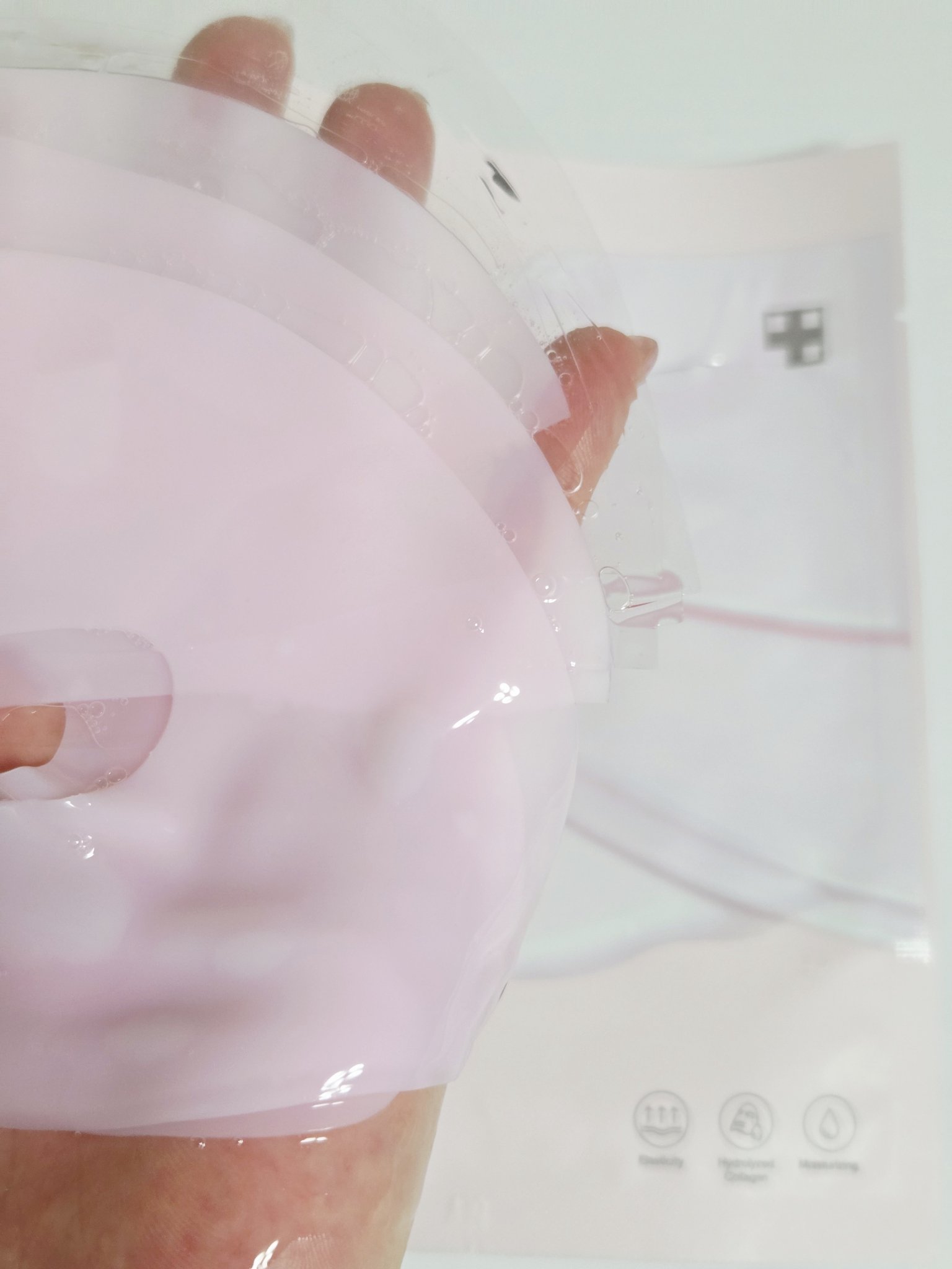 PDRNピンクコラーゲンゲルマスク/MEDICUBE/シートマスク・パックを使ったクチコミ（2枚目）