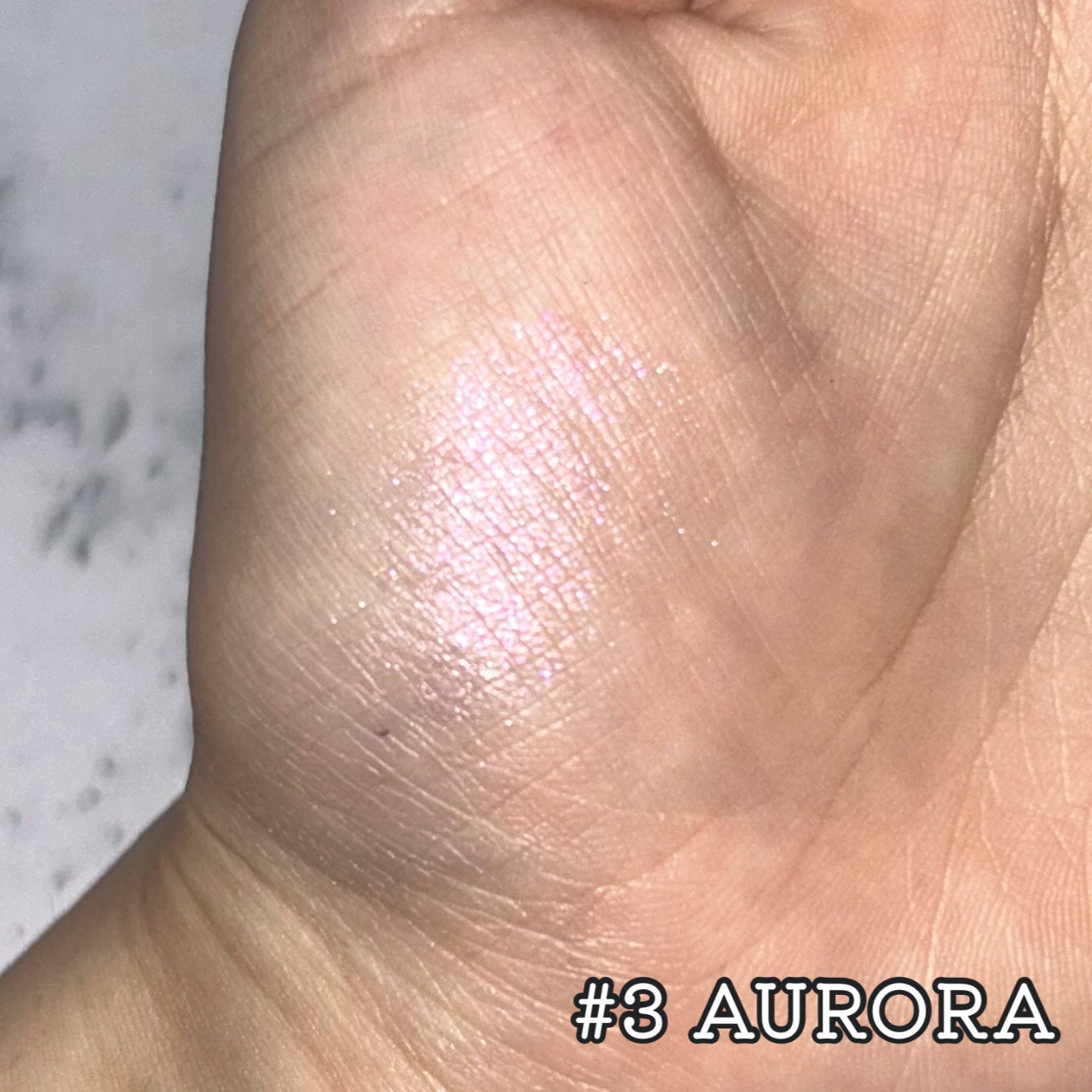 Starlit Beam Lighter/TAG/パウダーハイライトを使ったクチコミ(3枚目)