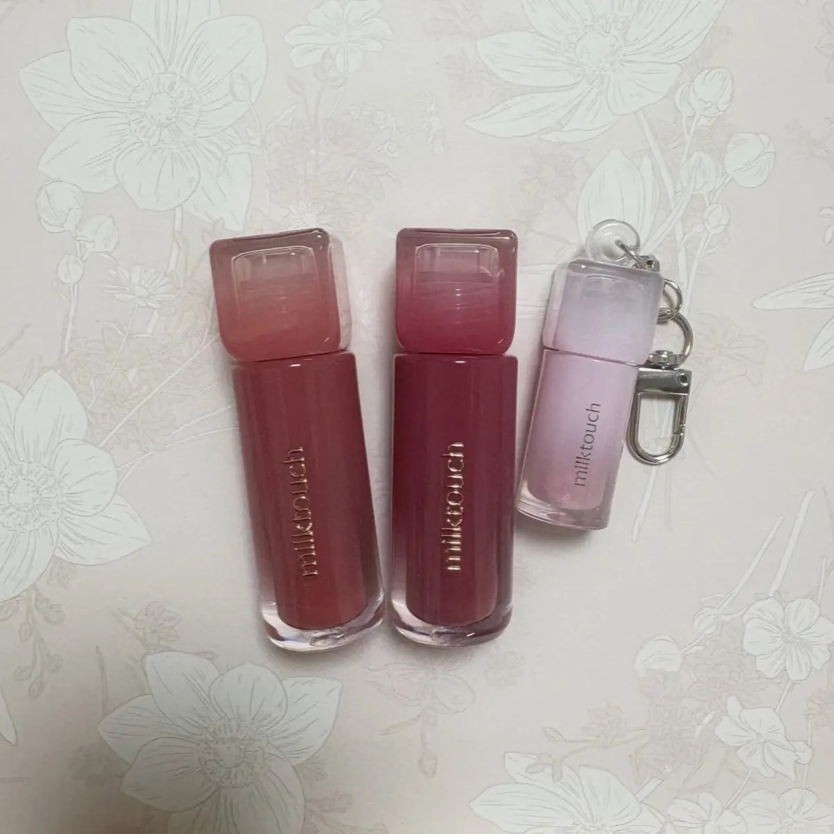 デューステインシアーリップグロス 07 モーヴシャワー/Milk Touch/リップグロスを使ったクチコミ（2枚目）