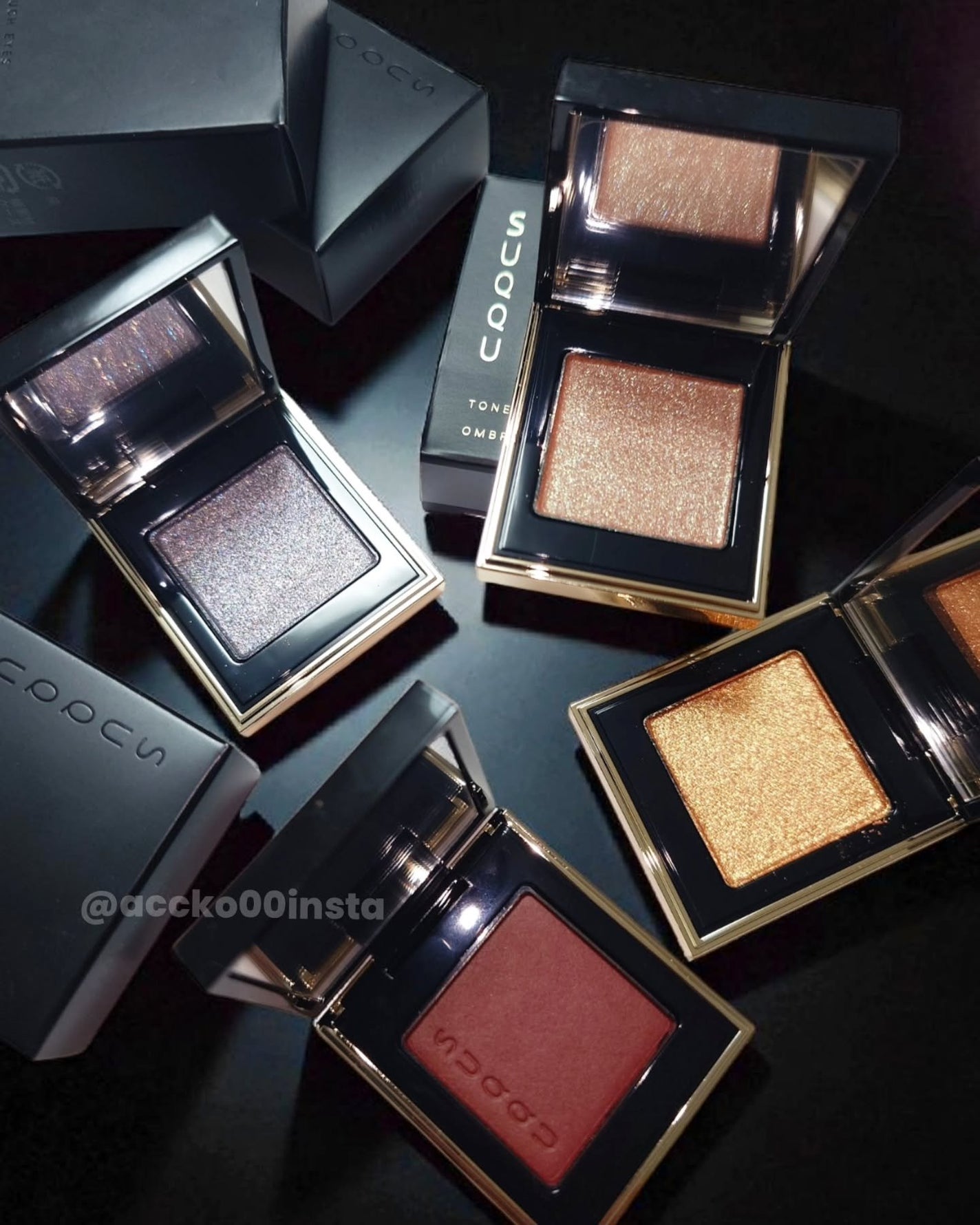 accko 自分で撮った写真レビューある方フォロバします♡ on LIPS 「#懺悔コスメSUQQUトーンタッチアイズ本当は販売終了する前に..」(1枚目)