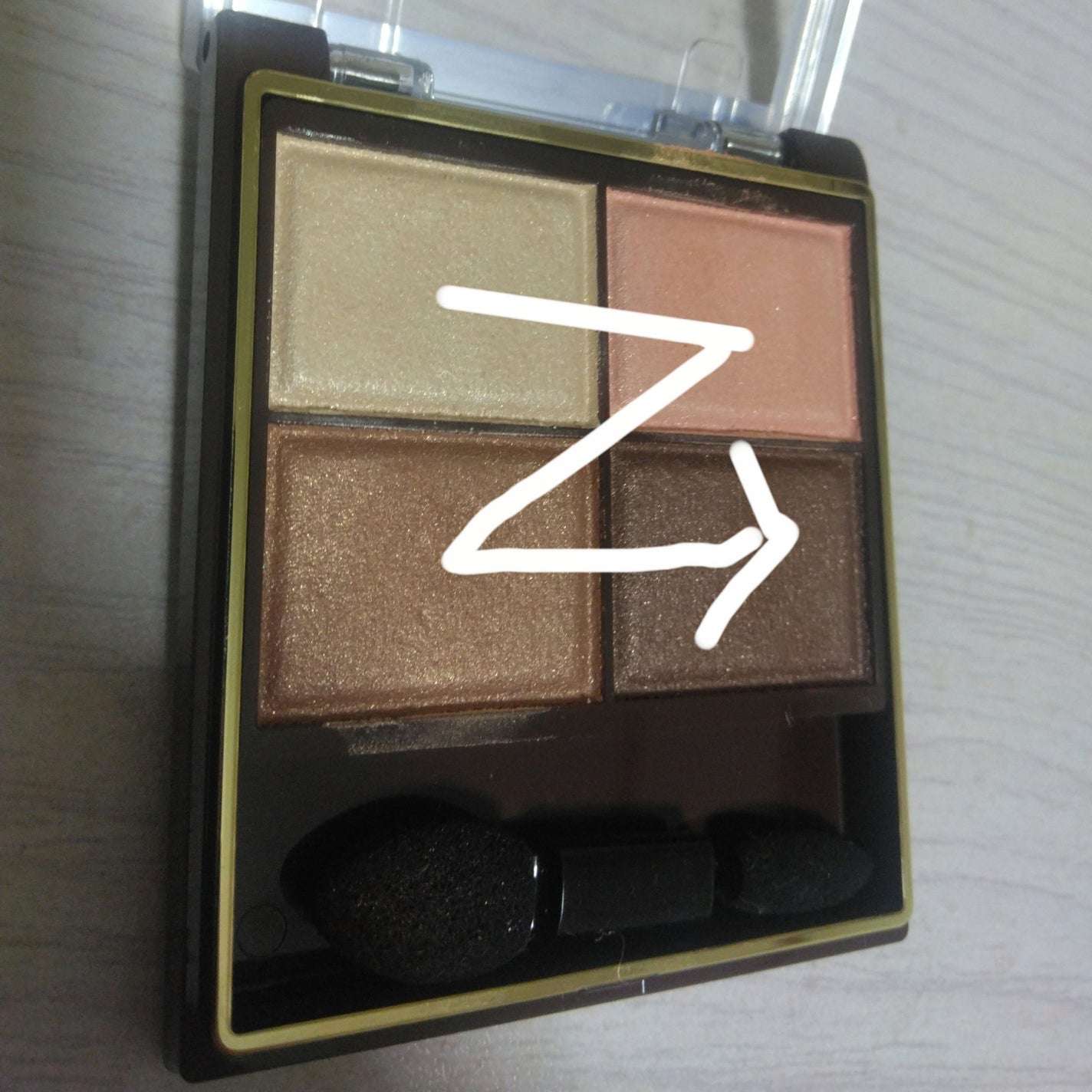 スキニーリッチシャドウ/excel/アイシャドウパレットを使ったクチコミ(2枚目)