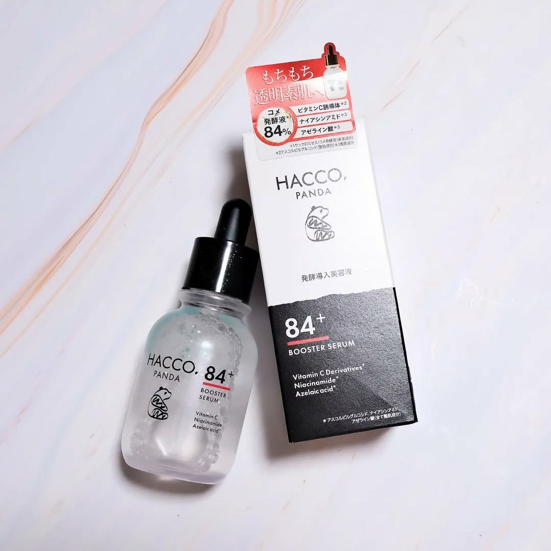 #PR ハッコウパンダ　発酵導入美容液

⭐特徴⭐
日本の発酵文化と現代のスキンケア科学を融合させて生まれたスキンケアブランド

⭐使用感⭐
軽いテクスチャーで、なめらかな質感です♪

肌にスルスルと伸びよく広げられるので、
気になる部分に