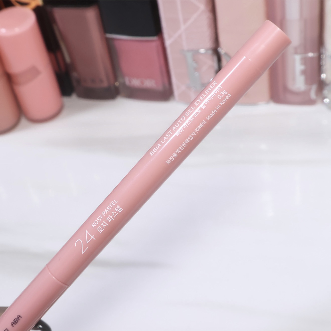BBIA ラストオート ジェルアイライナーのクチコミ「韓国美女の色素薄い系目元を作れる粘膜ライナーず〜〜っと探してたんだけどBBIAの新色24ロージ.....」（1枚目）