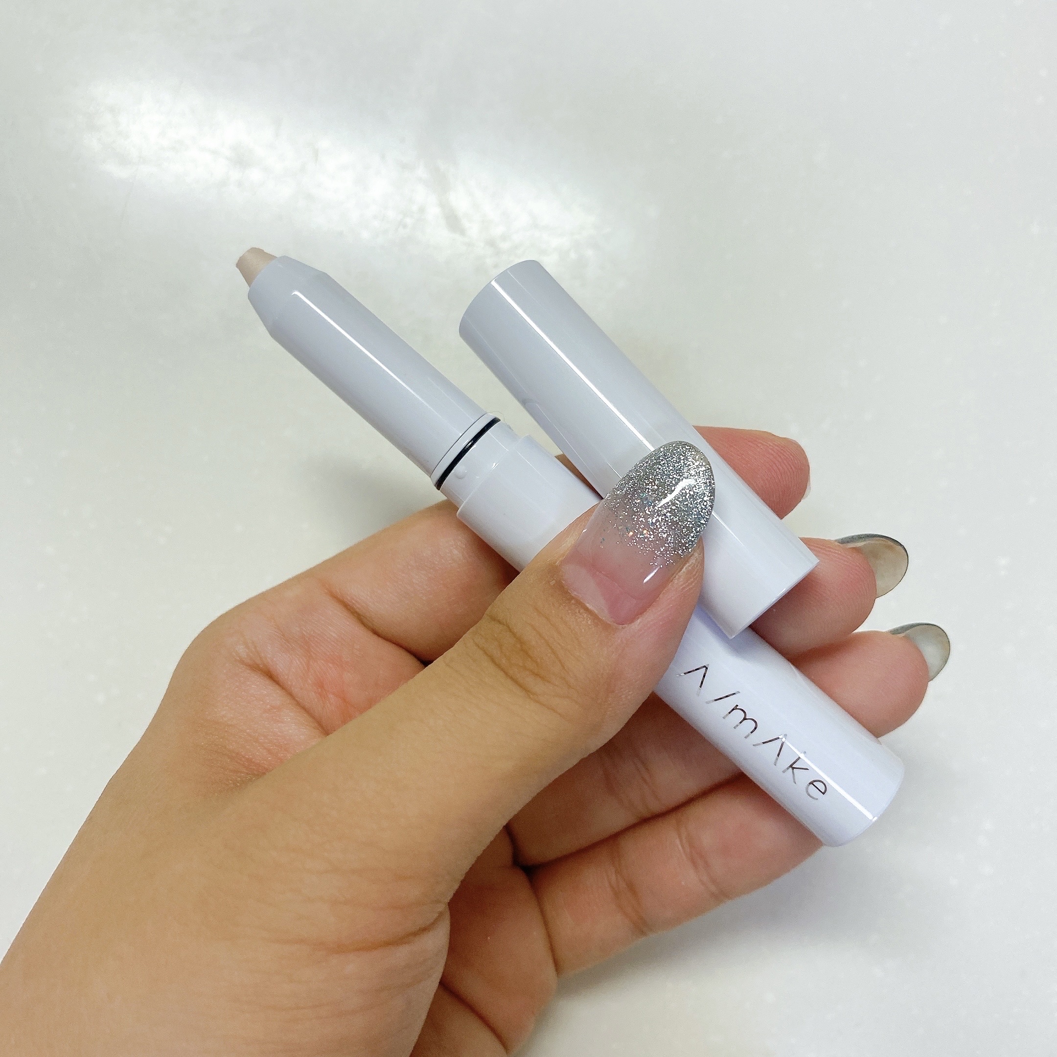 エーメイク　パールスティック/A/mAke/スティックハイライトを使ったクチコミ（2枚目）