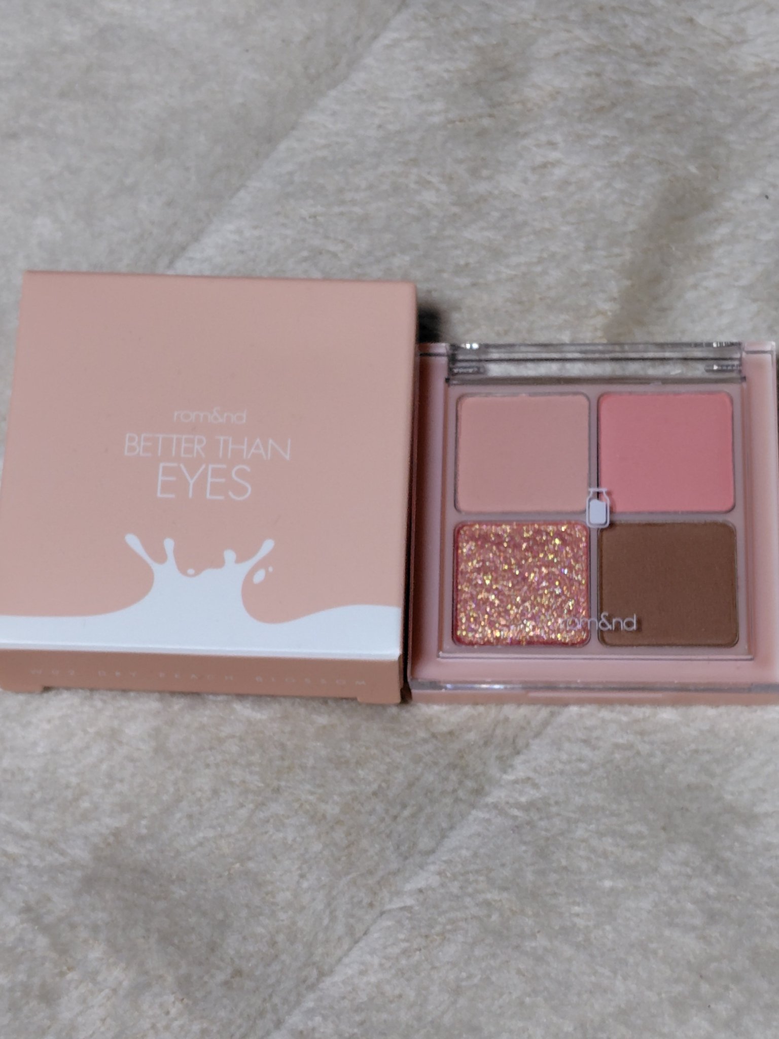 ベターザンアイズ ミルクシリーズ/rom&nd/アイシャドウパレットを使ったクチコミ（2枚目）