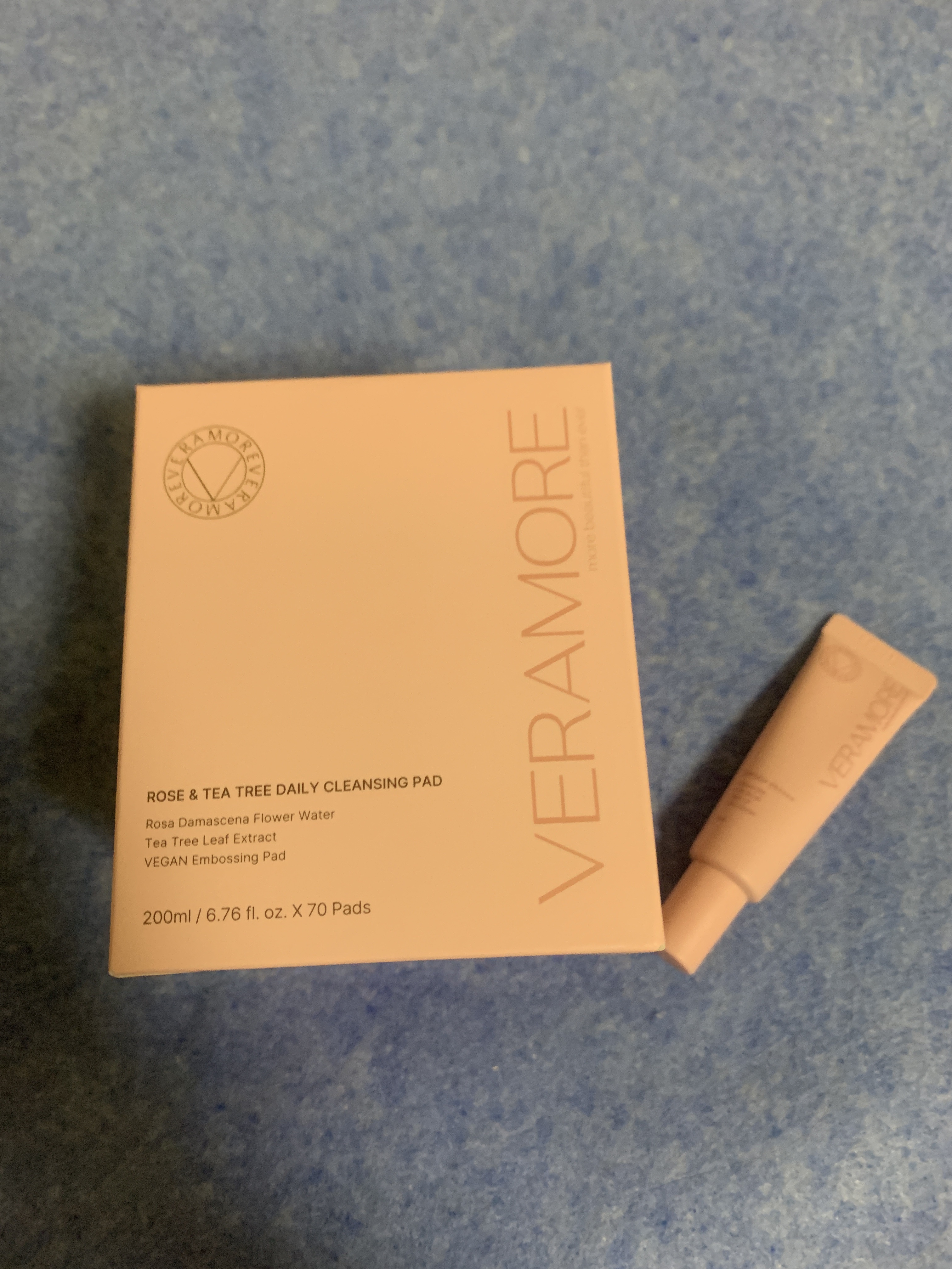 ローズ＆ティーツリークレンジングパッド/VERAMORE/クレンジングシートを使ったクチコミ（2枚目）