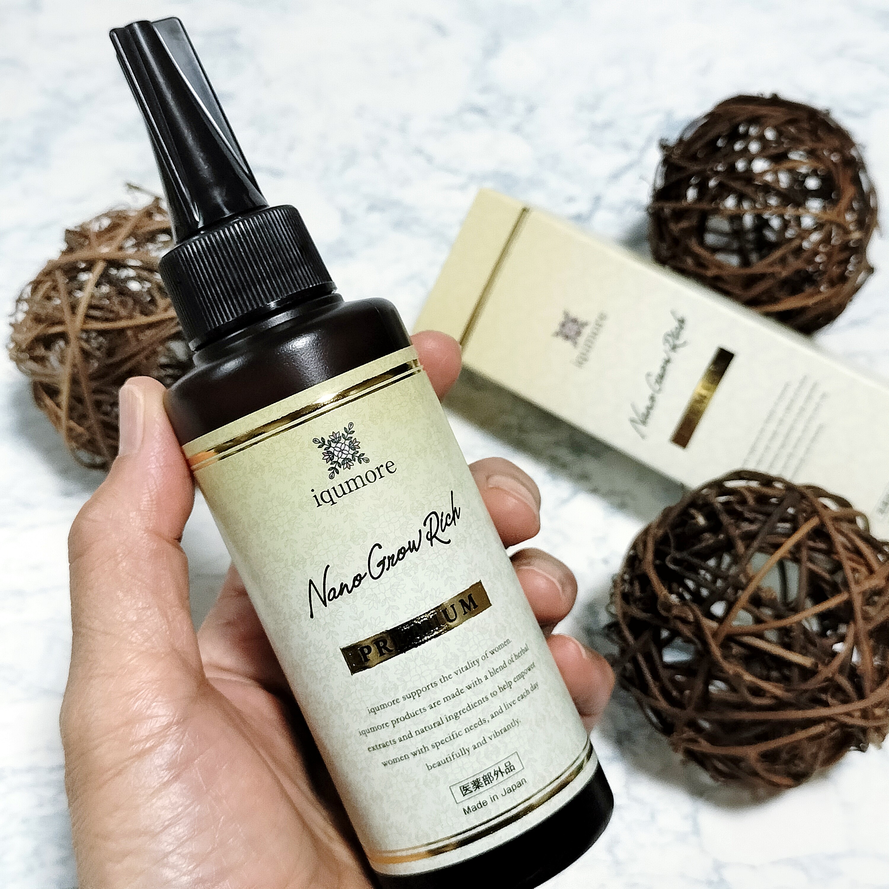 イクモアナノグロウリッチプレミアム/iqumore/頭皮ローションを使ったクチコミ（2枚目）