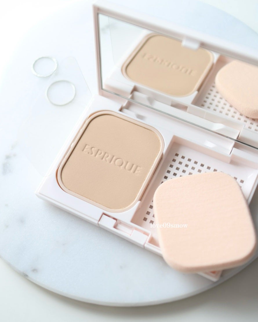 メルティセラム グロウパウダー/ESPRIQUE/パウダーファンデーションを使ったクチコミ(2枚目)