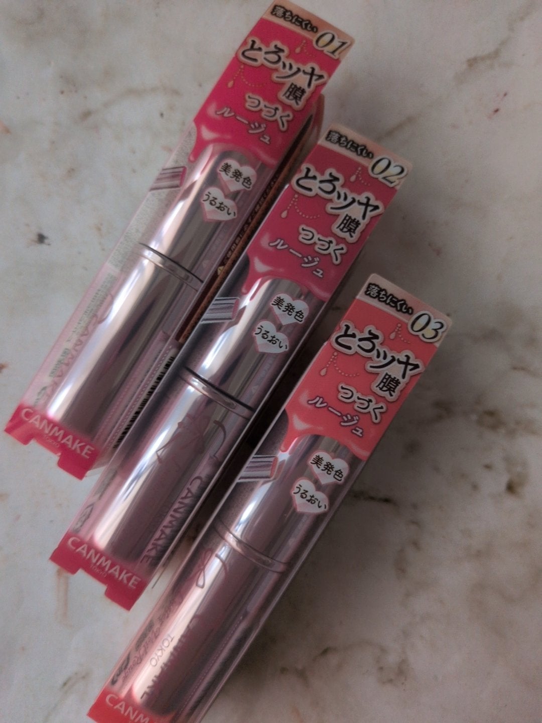 ラスターヴェールルージュ/キャンメイク/口紅を使ったクチコミ(2枚目)