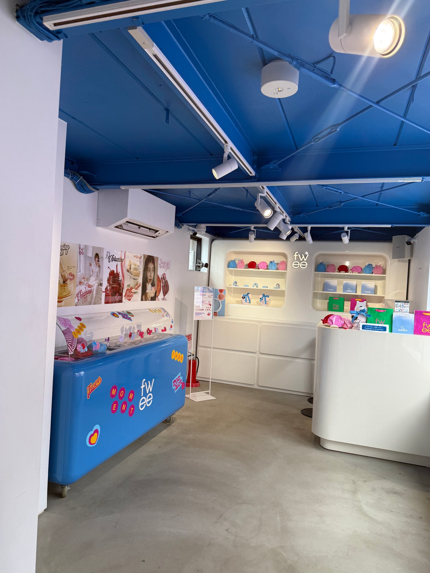 フィー 3Dボリューミンググロス/fwee/リップグロスを使ったクチコミ(2枚目)