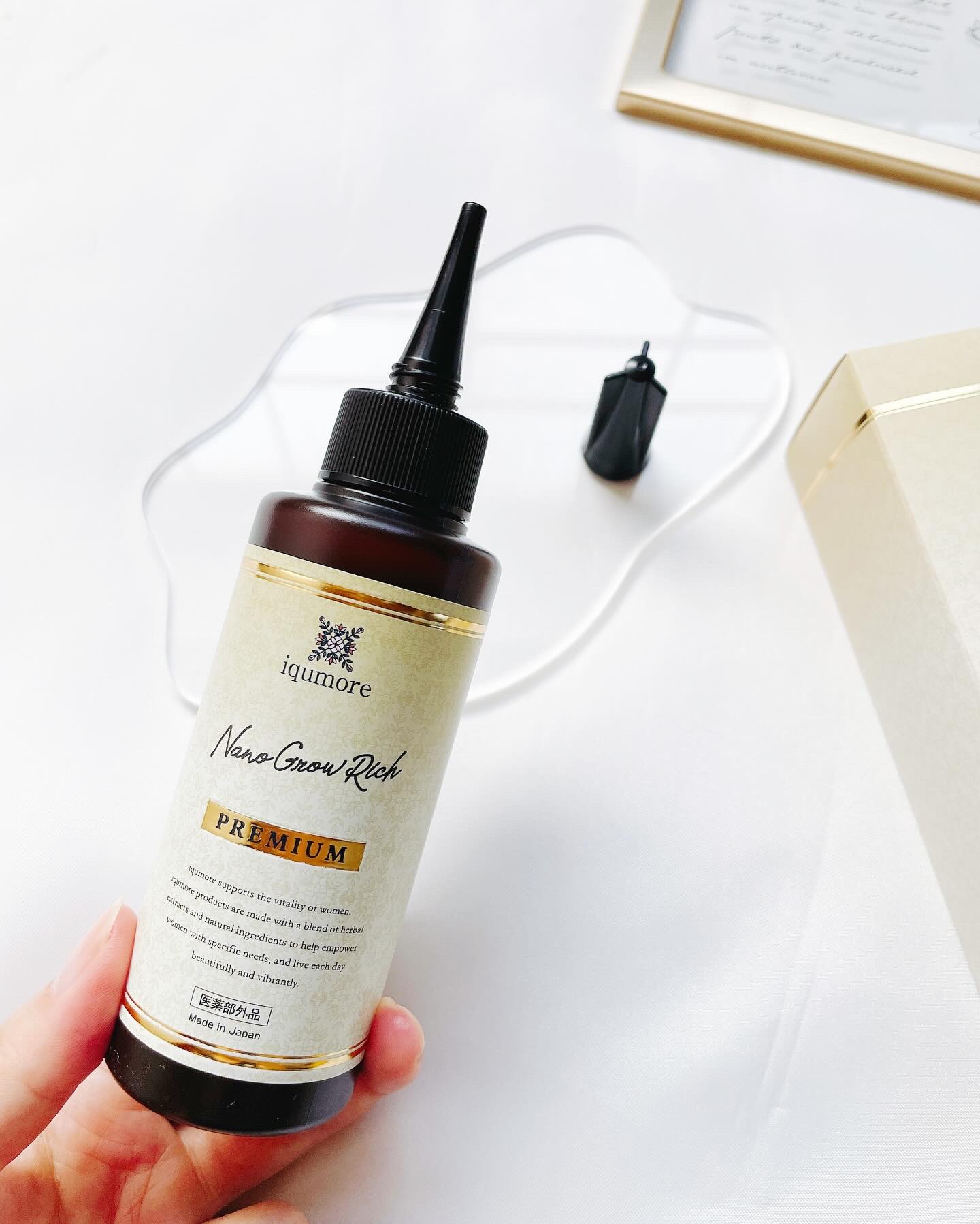 イクモアナノグロウリッチプレミアム/iqumore/頭皮ローションを使ったクチコミ（2枚目）