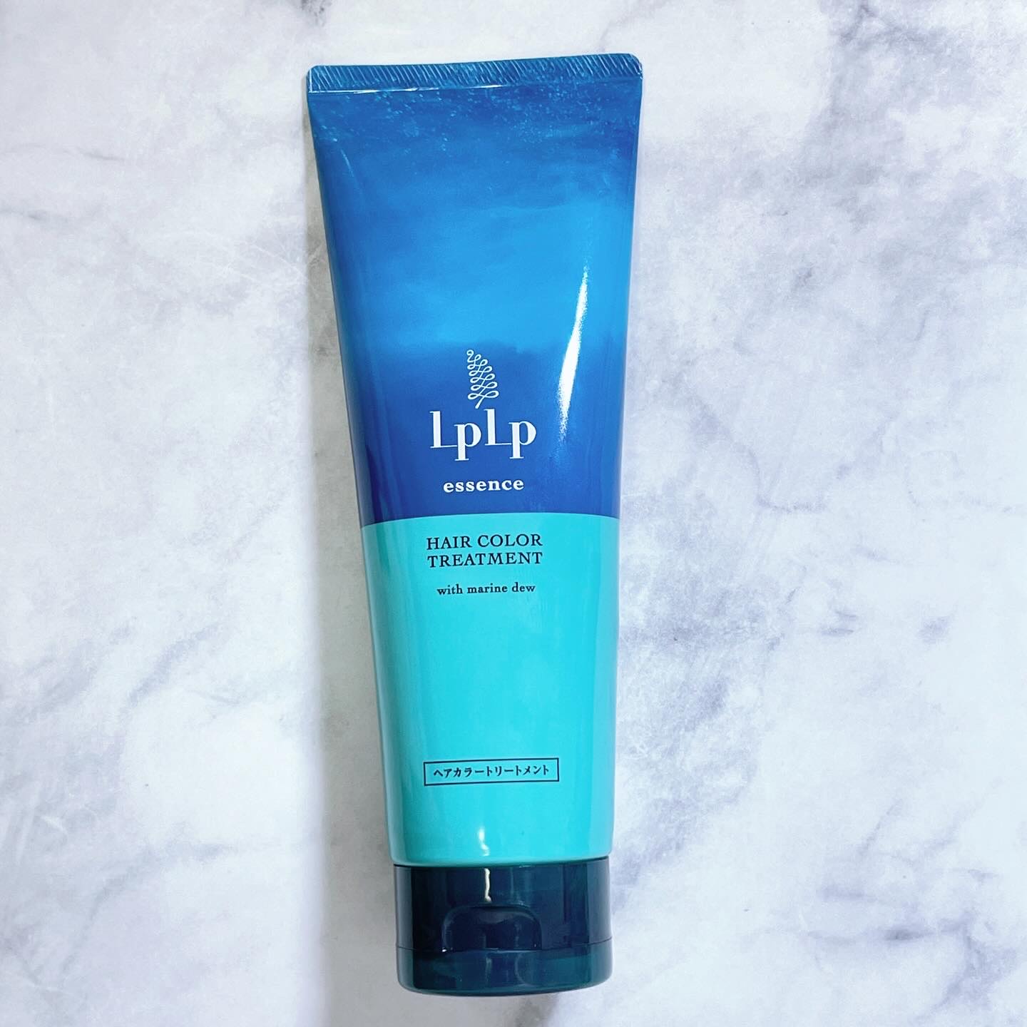 エッセンスカラートリートメント エボニーブラック(ナチュラルブラック)/LPLP(ルプルプ)/ヘアカラーを使ったクチコミ（1枚目）