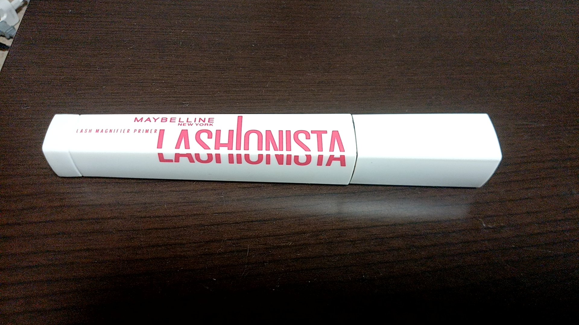 ラッシュニスタ　プライマー/MAYBELLINE NEW YORK/マスカラ下地を使ったクチコミ（1枚目）