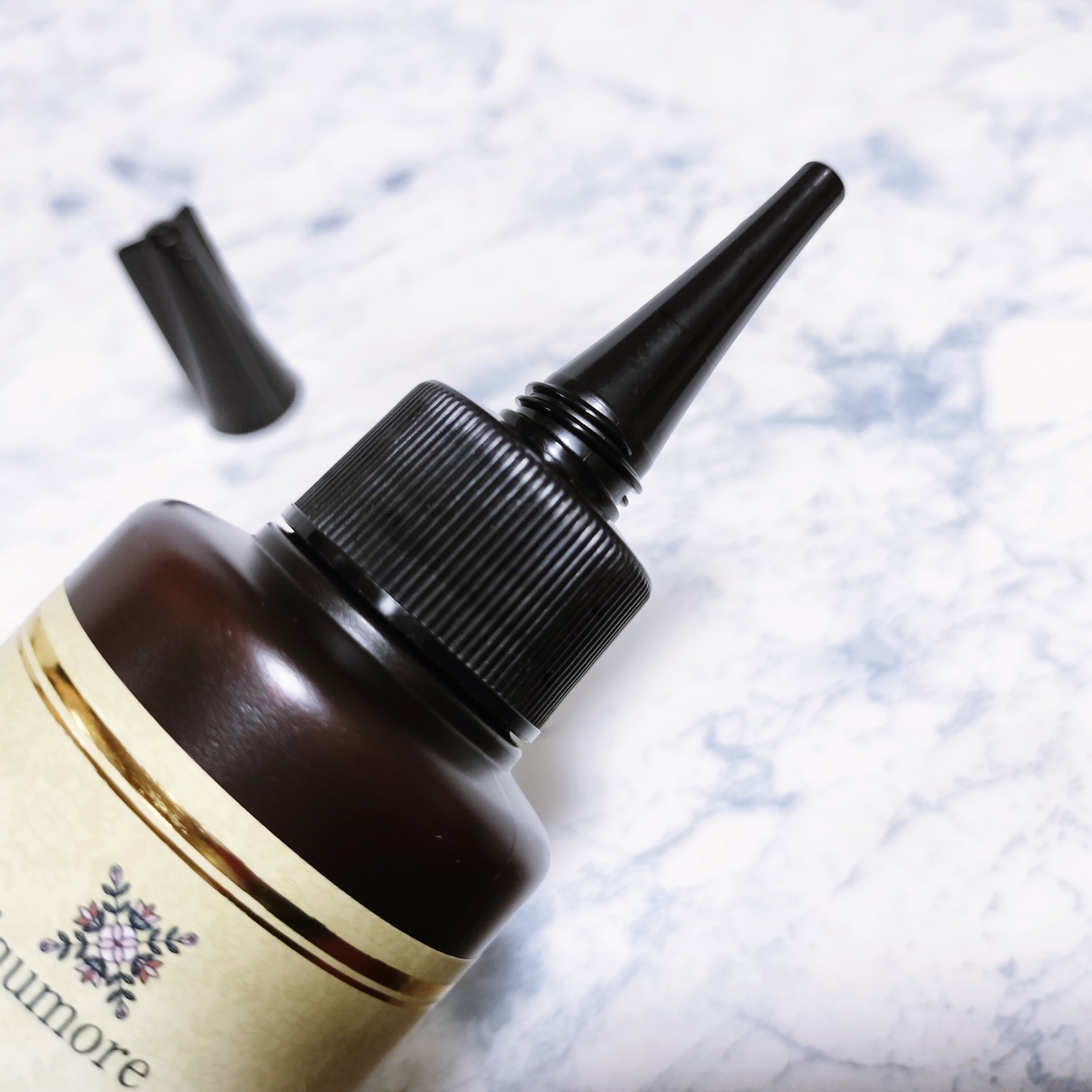 イクモアナノグロウリッチプレミアム/iqumore/頭皮ローションを使ったクチコミ（3枚目）