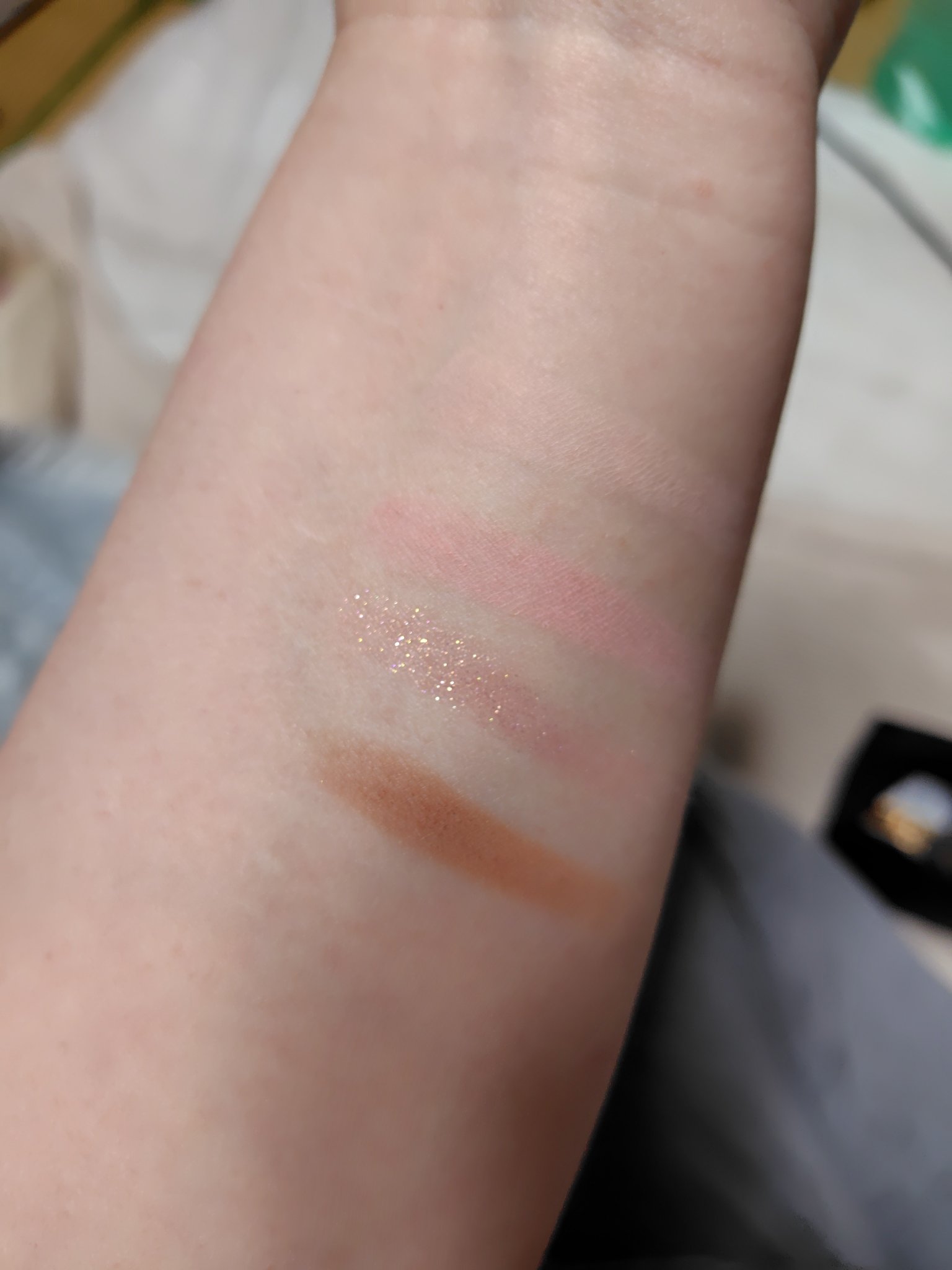 ベターザンアイズ ミルクシリーズ/rom&nd/アイシャドウパレットを使ったクチコミ（3枚目）