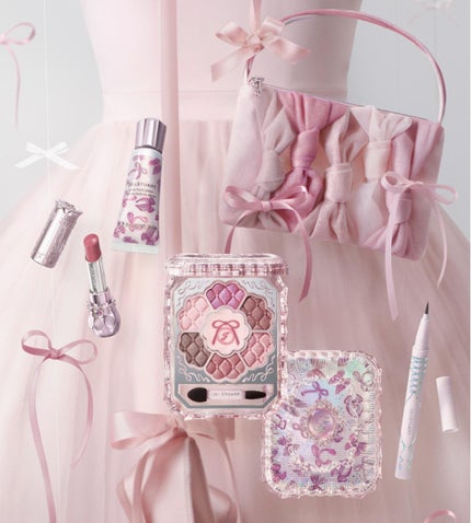 ゆあちゃん♡フォロバするよ on LIPS 「ジルのクリスマスコフレ可愛すぎる🥰🎀リボンがいっぱいのポーチほ..」(1枚目)