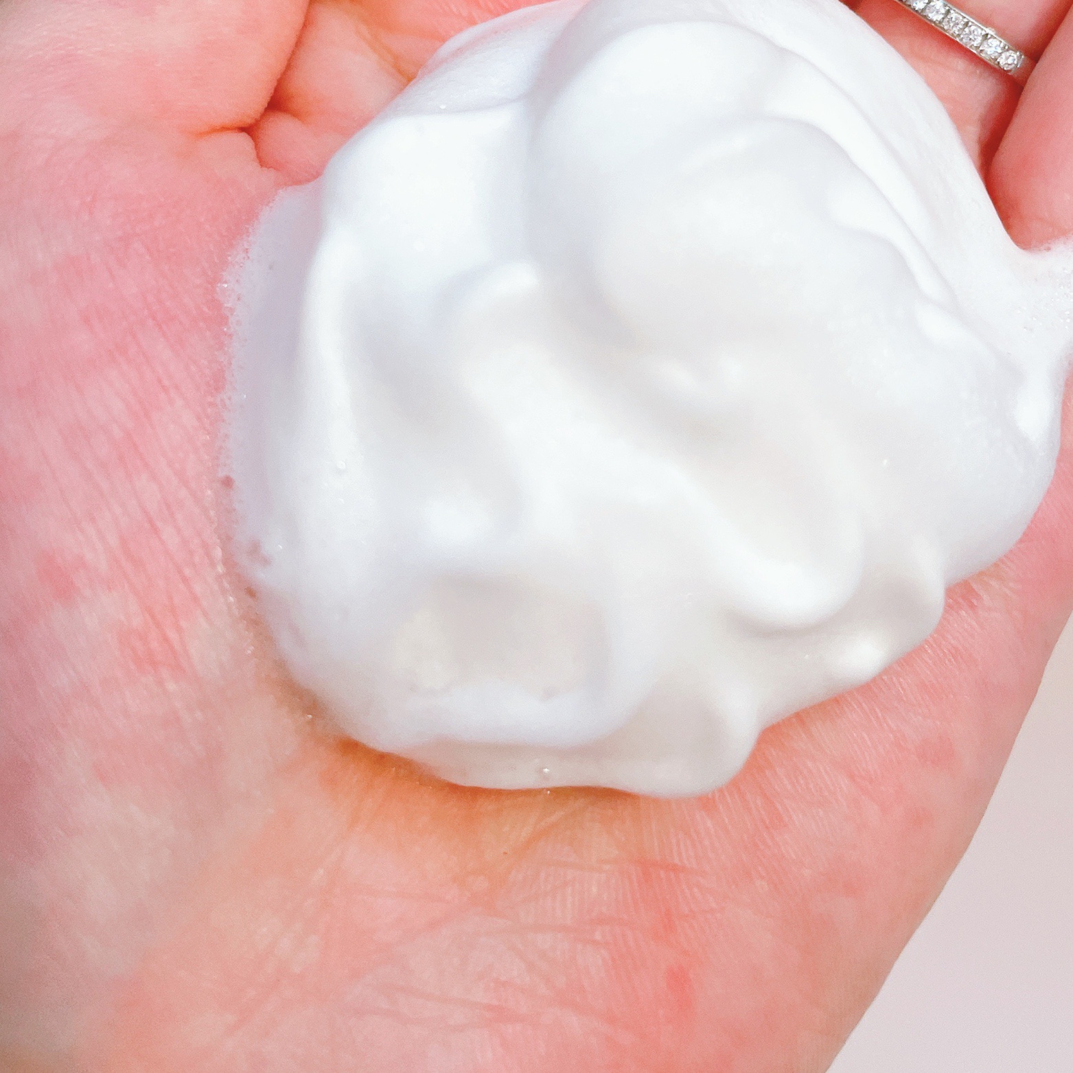 ビオレ ザフェイス 泡洗顔料 スムースクリア/ビオレ/泡洗顔を使ったクチコミ（3枚目）