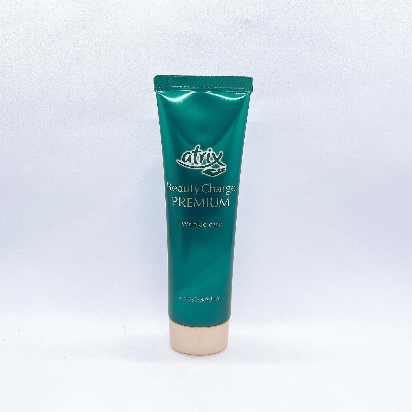 アトリックス ビューティーチャージプレミアム シワ改善 ハンドジェルクリーム 無香料/アトリックス/ハンドクリームを使ったクチコミ（2枚目）
