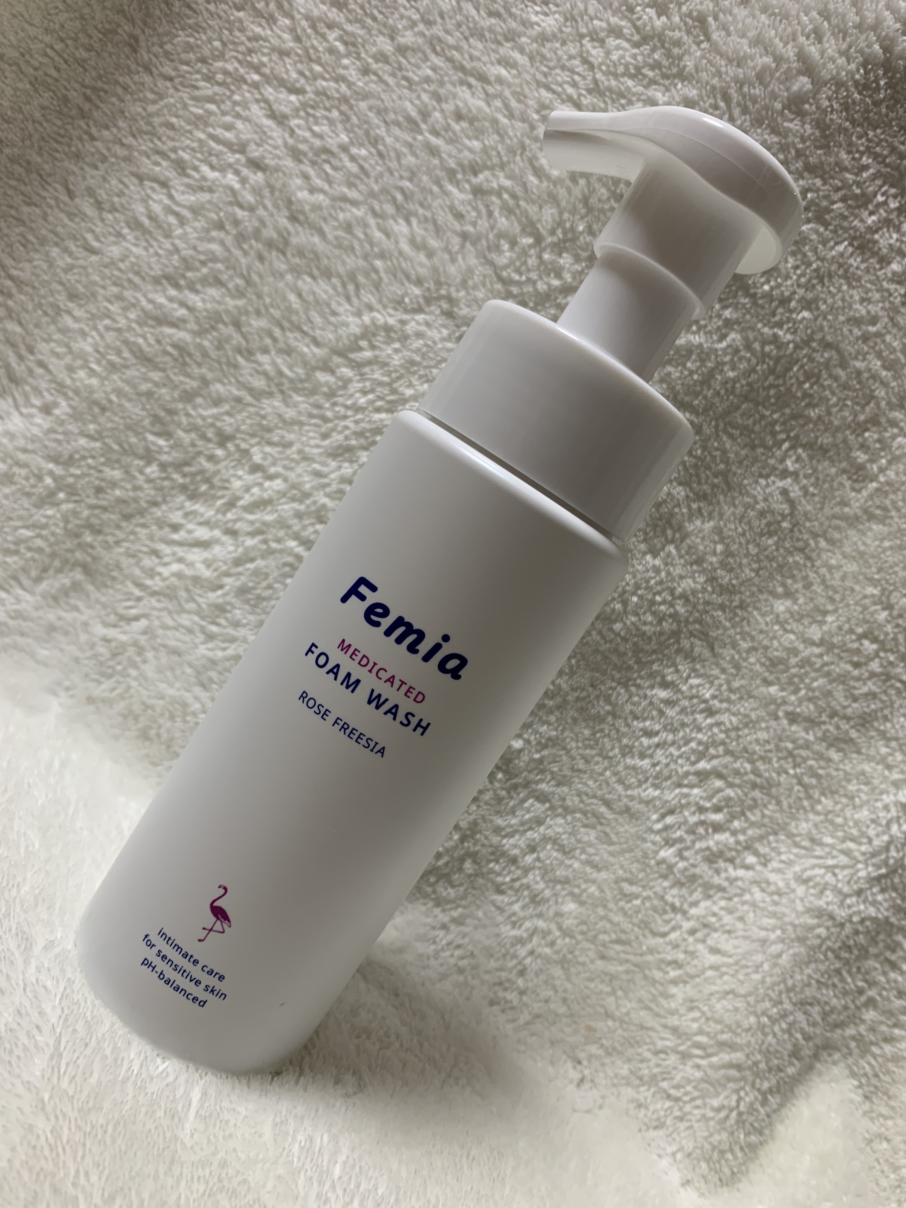 薬用泡ウォッシュ　ローズとフリージアの香り /Femia/デリケートゾーンケアを使ったクチコミ（1枚目）