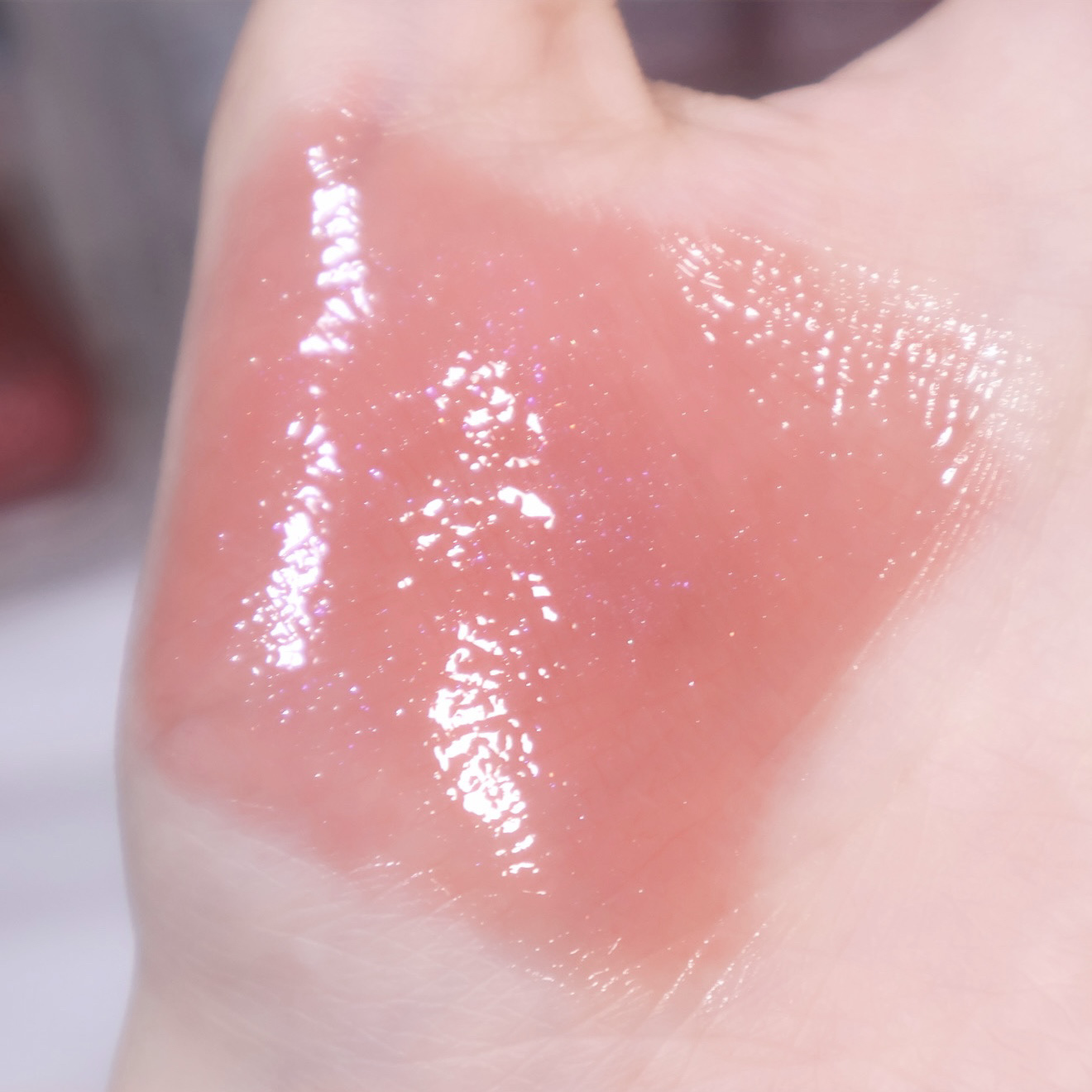 ルージュ ココ グロス 96 マグノリア/CHANEL/リップグロスを使ったクチコミ（2枚目）