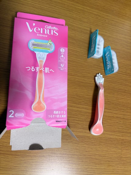 エンブレイス つるすべ肌/Gillette Venus/シェーバーを使ったクチコミ(1枚目)