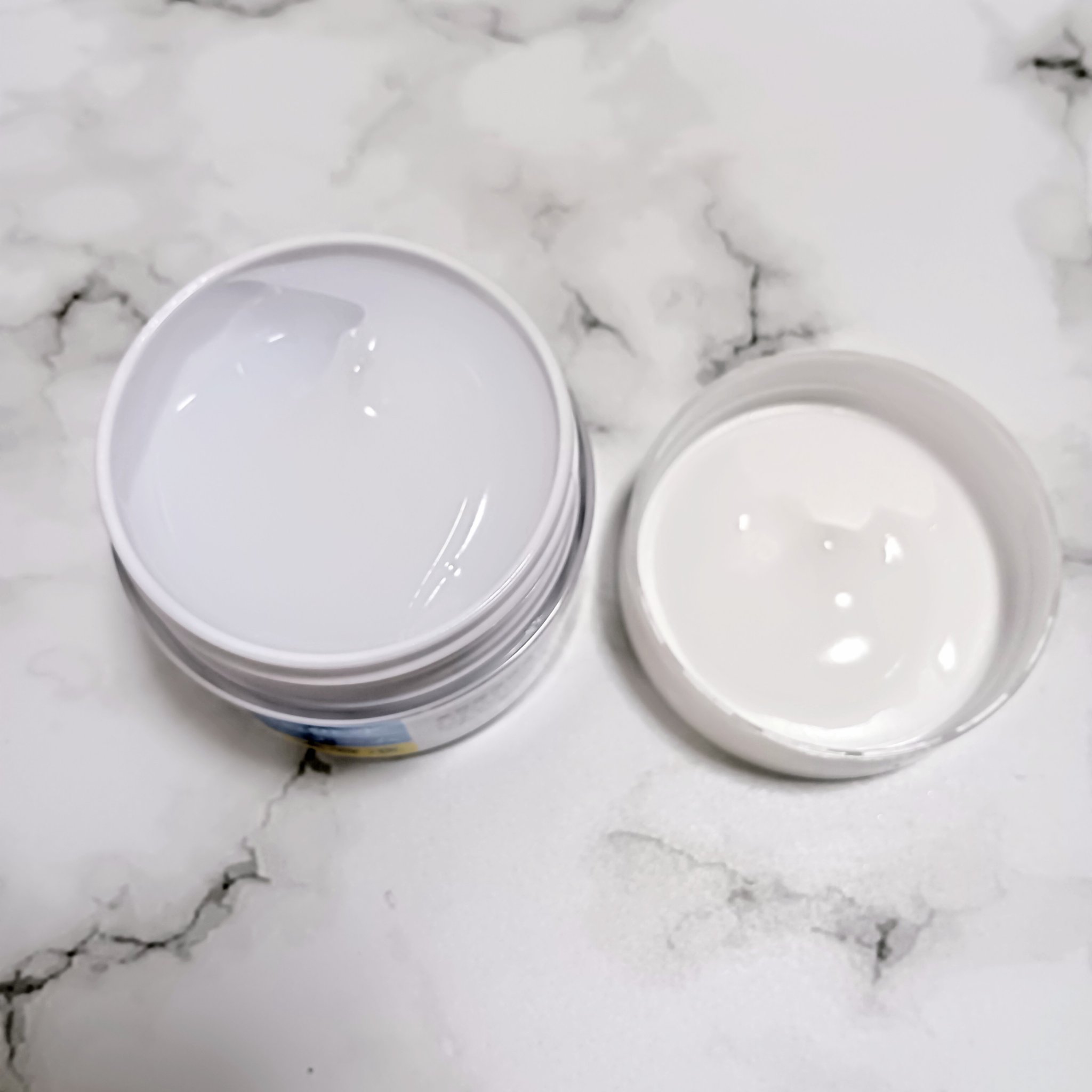 シンプルバランス うるおいジェルのクチコミ「プチプラで惜しみなく使える❤
シンプルバランスのうるおいジェルをレビューするよ


①5つのフ.....」（3枚目）