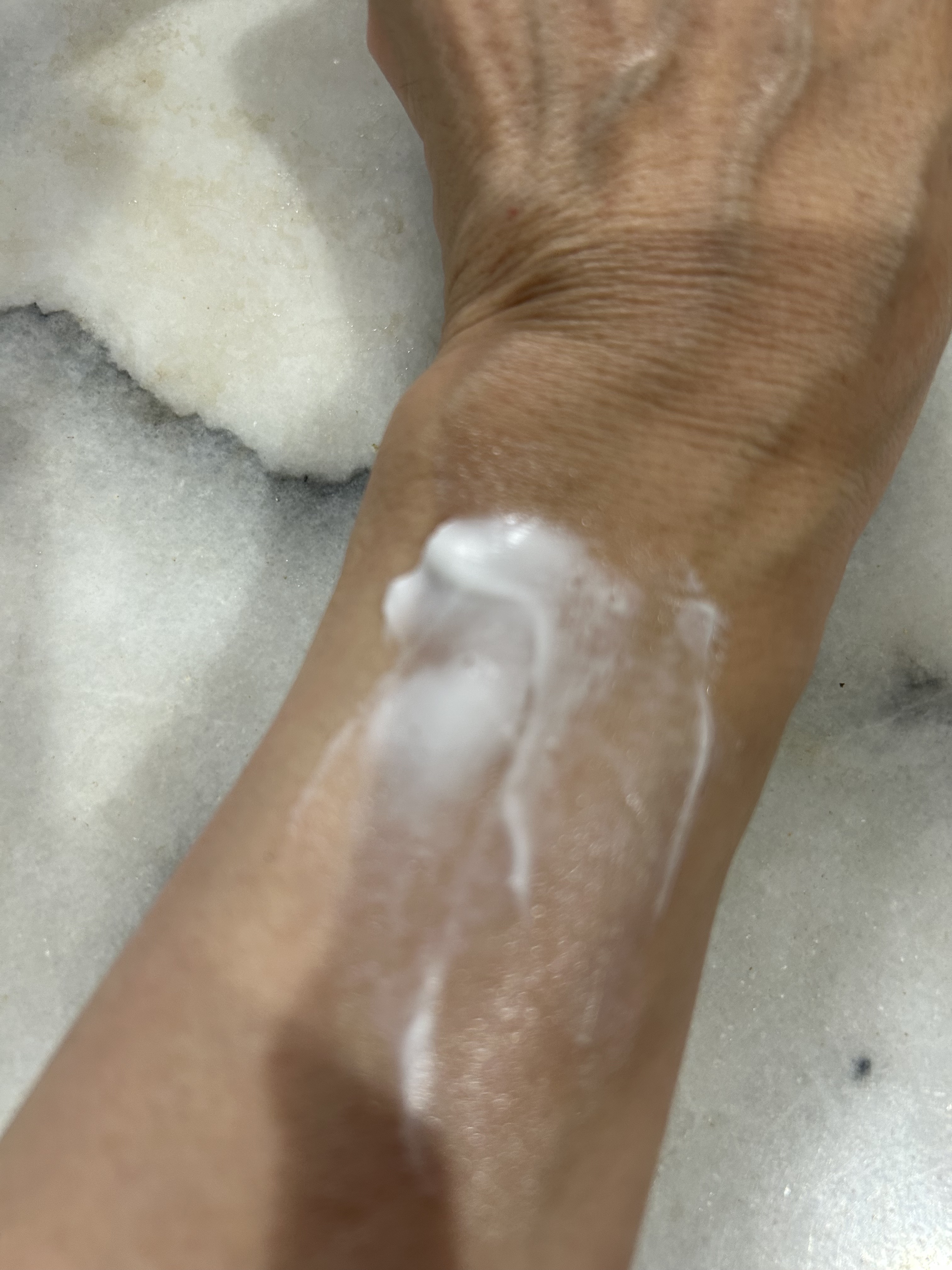 リアルバリア エクストリームクリーム オリジナル/Real Barrier/フェイスクリームを使ったクチコミ（3枚目）