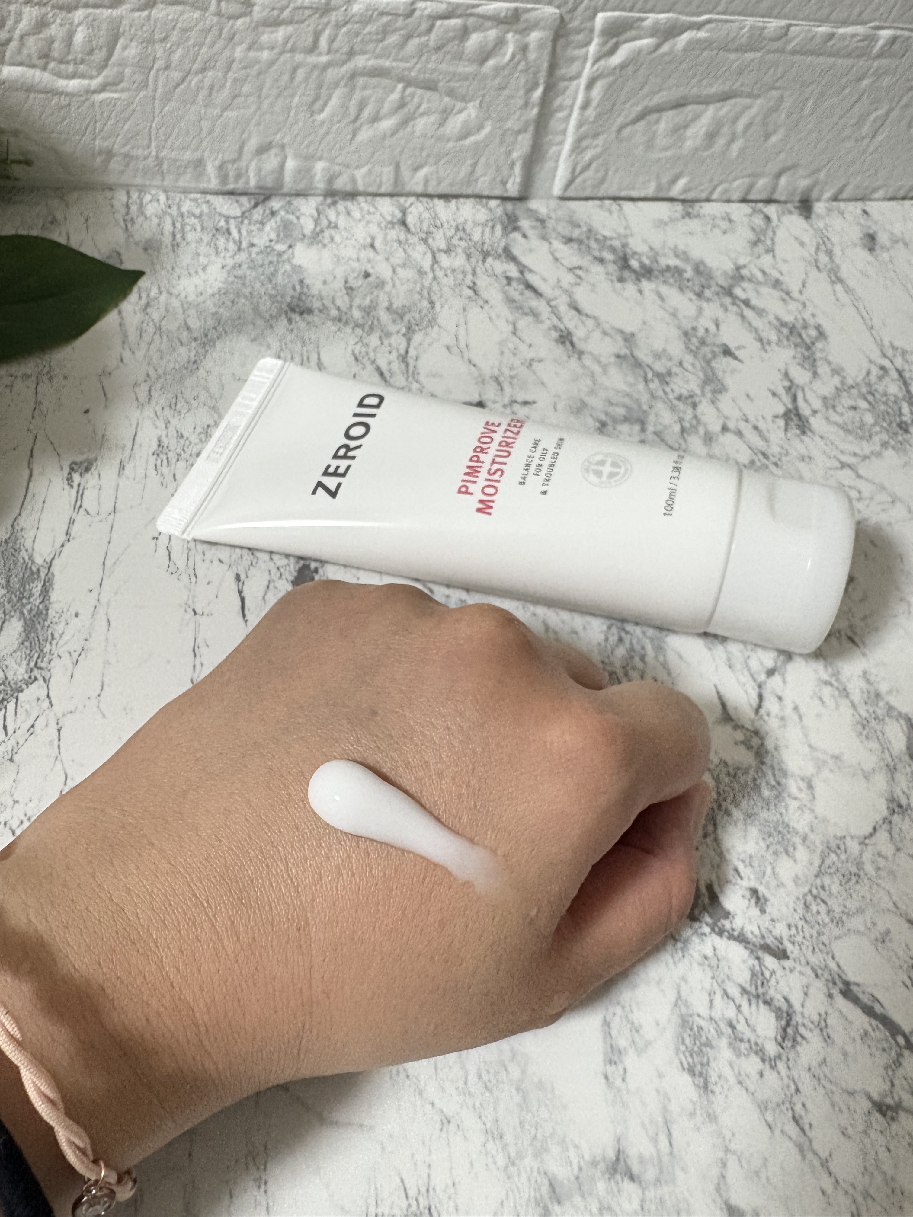 ピンプローブモイスチャーライザー/ZEROID/フェイスクリームを使ったクチコミ（3枚目）