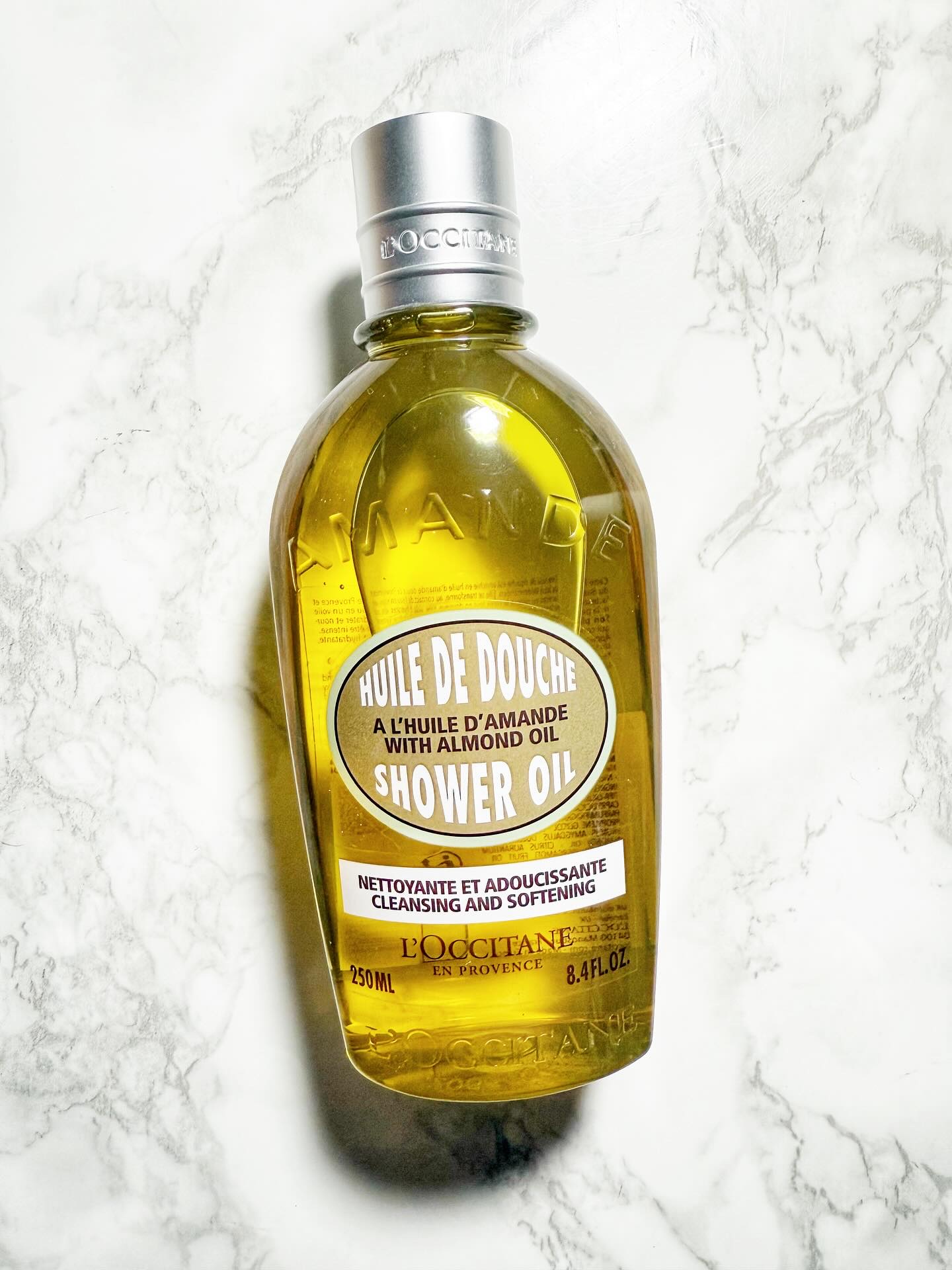 アーモンド モイスチャライジングシャワーオイル/L'OCCITANE/ボディソープを使ったクチコミ（1枚目）