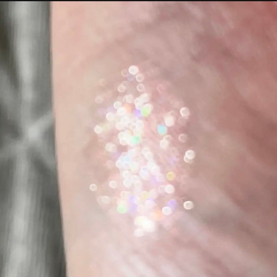 シピシピ グリッター イルミネーションライナー S/CipiCipi/リキッドアイライナーを使ったクチコミ(4枚目)