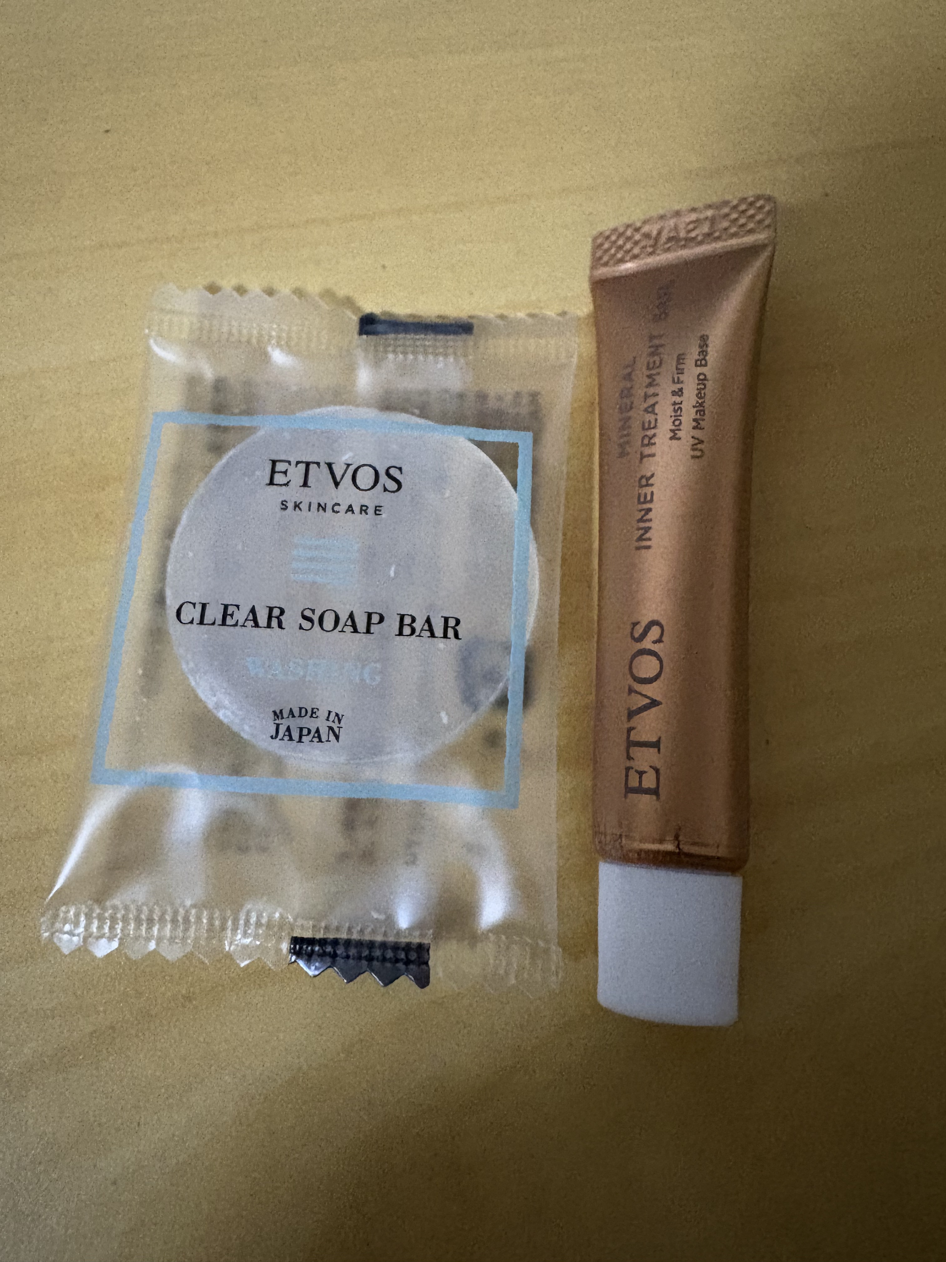 ミネラルインナートリートメントベース マカロンピンク (限定色)/エトヴォス/化粧下地を使ったクチコミ（1枚目）