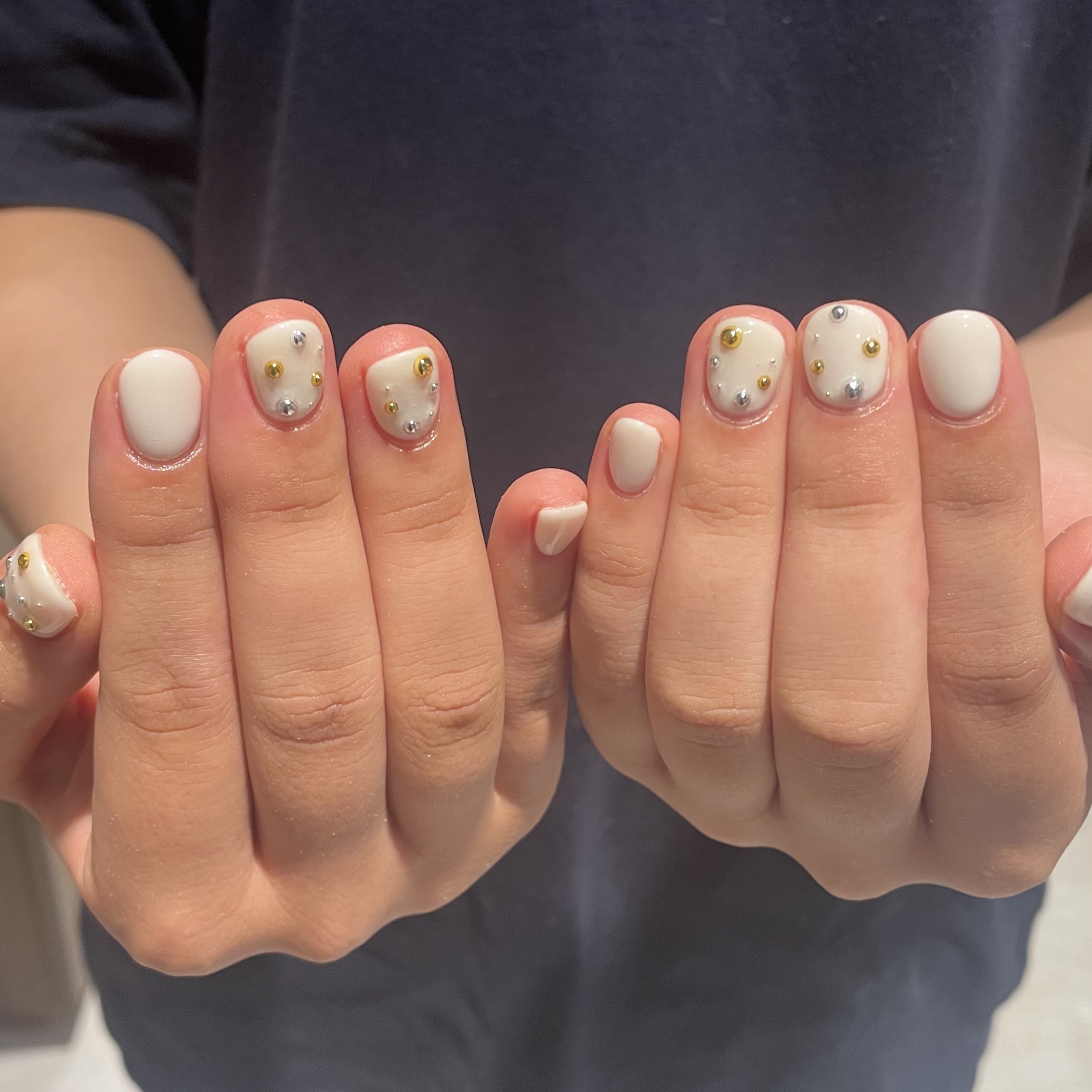 #ネイル,#ジェルネイル,#キラキラネイル,#簡単ネイル,#夏ネイル,#秋ネイル,#冬ネイル,#大人ネイル,#大人ネイル,#韓国ネイル,#フットネイルのネイルデザイン