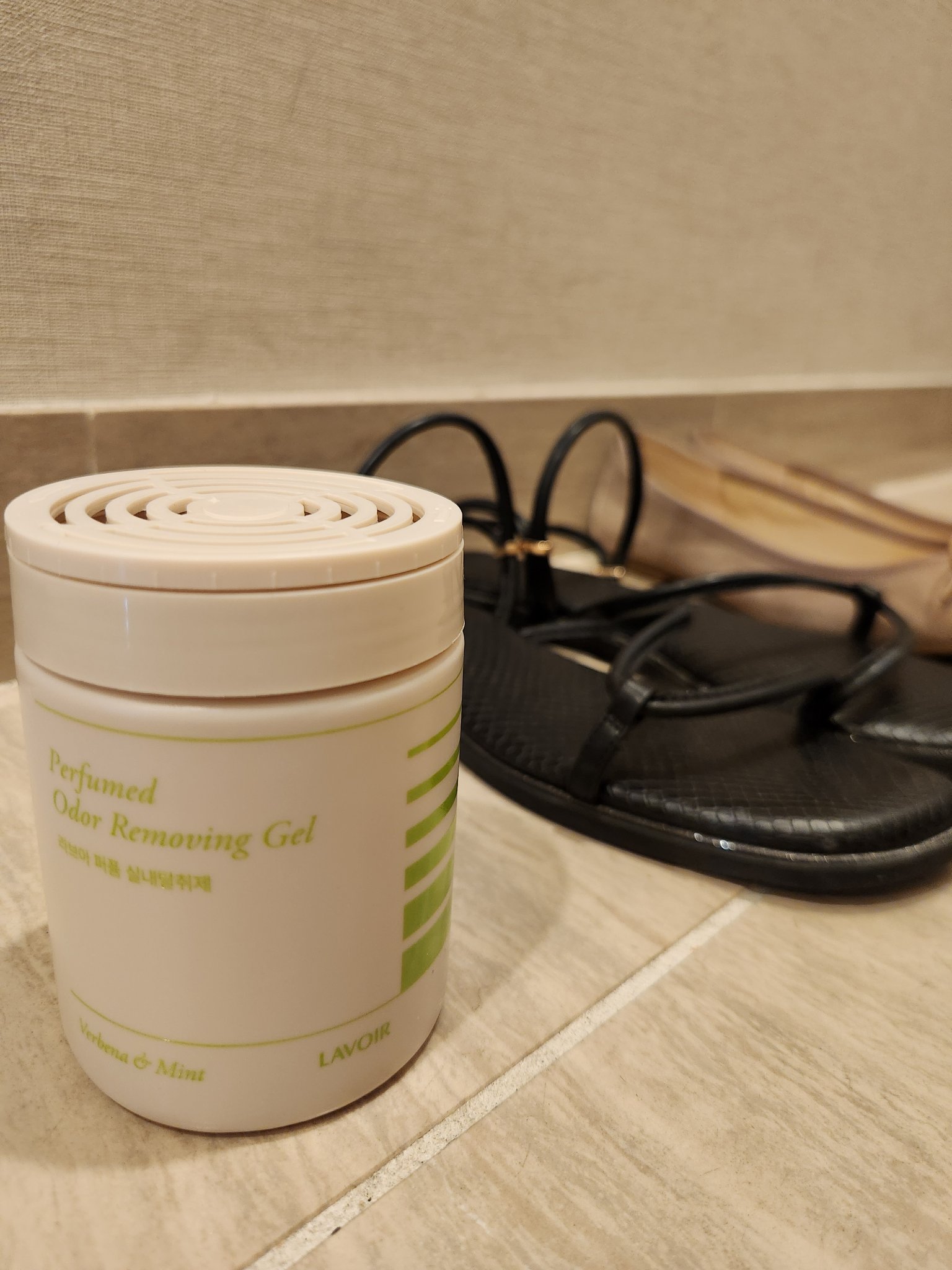 パフュームスプレー ホワイトムスク＆アンバー/LAVOIR/香水(その他)を使ったクチコミ（1枚目）