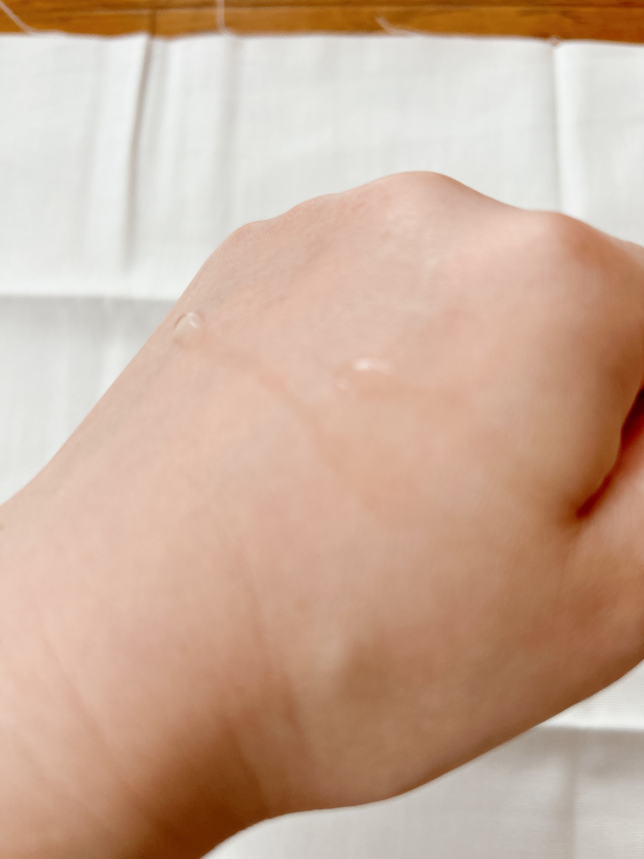 ガラク ナイアシン 3.0 エッセンス 60mL/manyo/美容液を使ったクチコミ（2枚目）