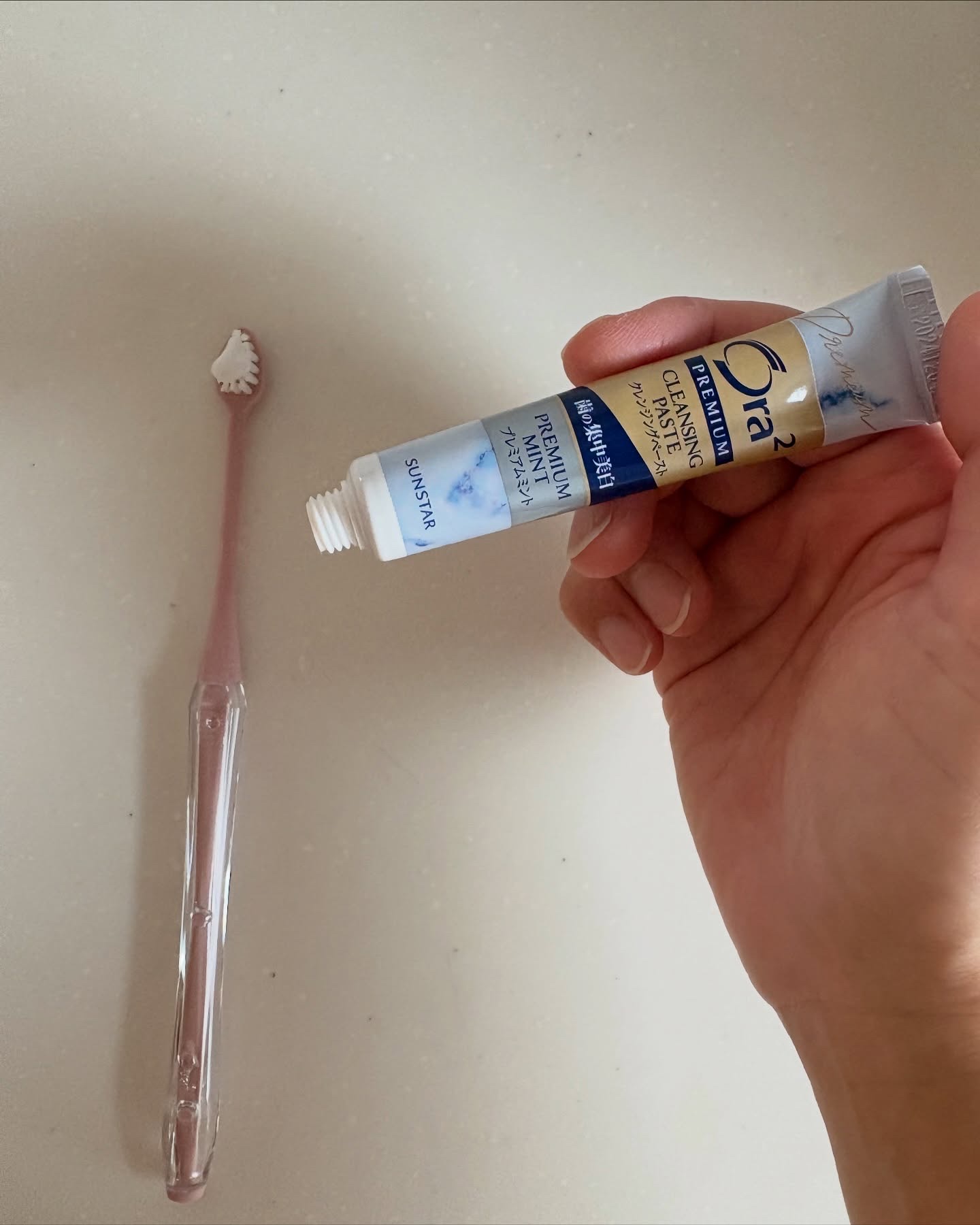 オーラツー プレミアム クレンジングペースト  プレミアムミント/オーラツー/歯磨き粉を使ったクチコミ（2枚目）