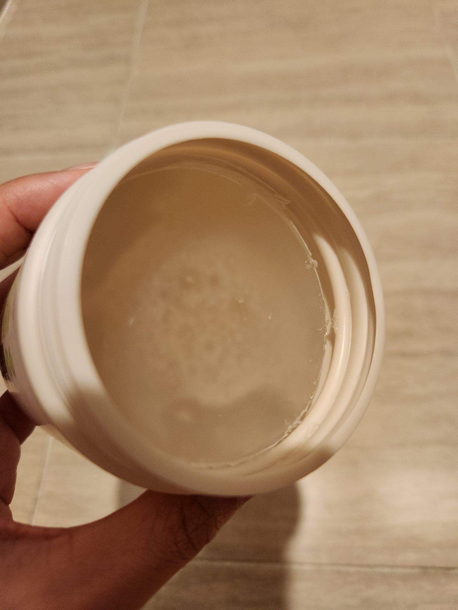 パフュームスプレー ホワイトムスク＆アンバー/LAVOIR/香水(その他)を使ったクチコミ（2枚目）