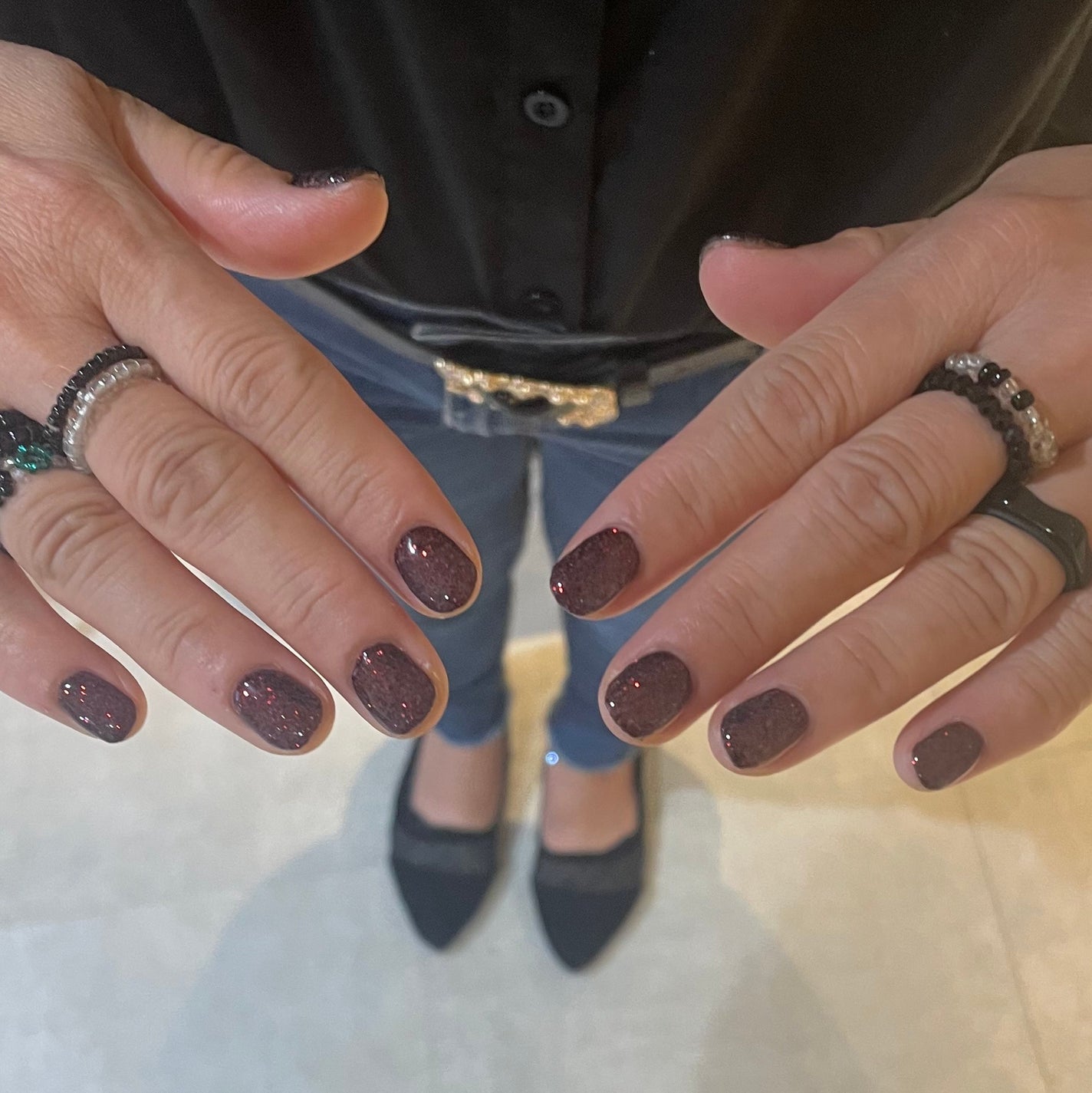 𐔌՞ . .՞ 𐦯 on LIPS 「🥀いいね、保存嬉しいです🎶#ネイル#ジェルネイル#垢抜け#ネイ..」(1枚目)