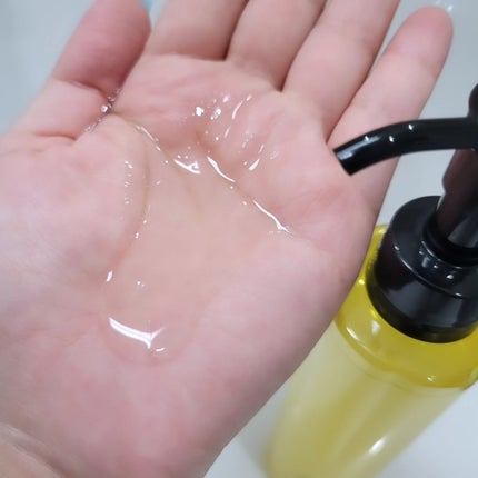 スキンクリアクレンズオイル 〈リフレシングシトラスの香り〉/アテニア/オイルクレンジングを使ったクチコミ(4枚目)