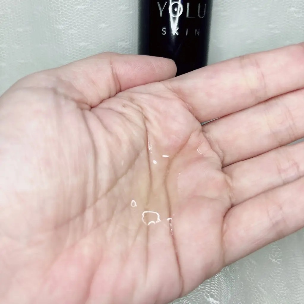 ヨル スキン オーバーナイトセラム クリア/YOLU/美容液を使ったクチコミ（3枚目）