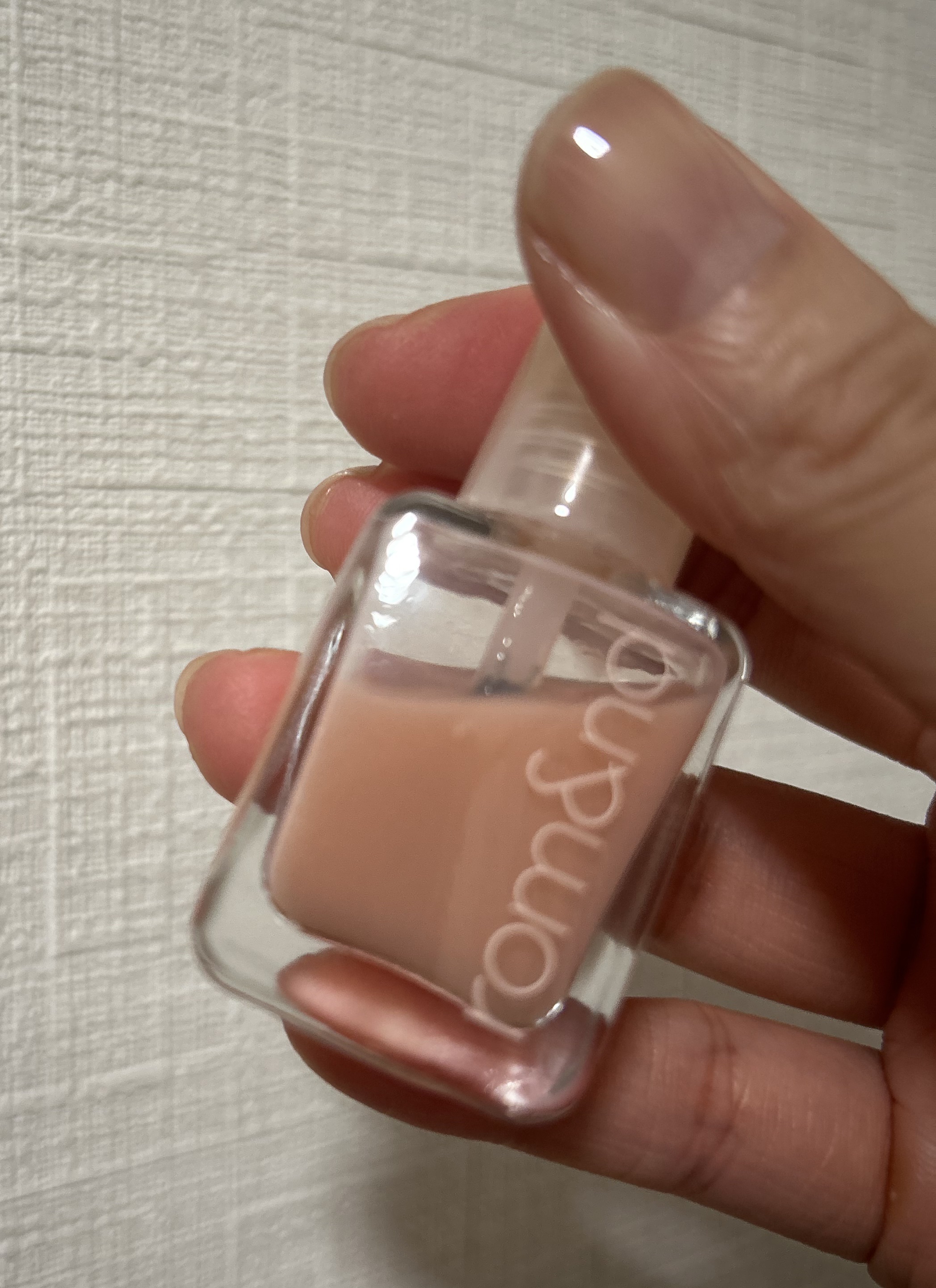 ムードペブル ネイル ハードナー 04 Berry barrier/rom&nd/マニキュアを使ったクチコミ（1枚目）