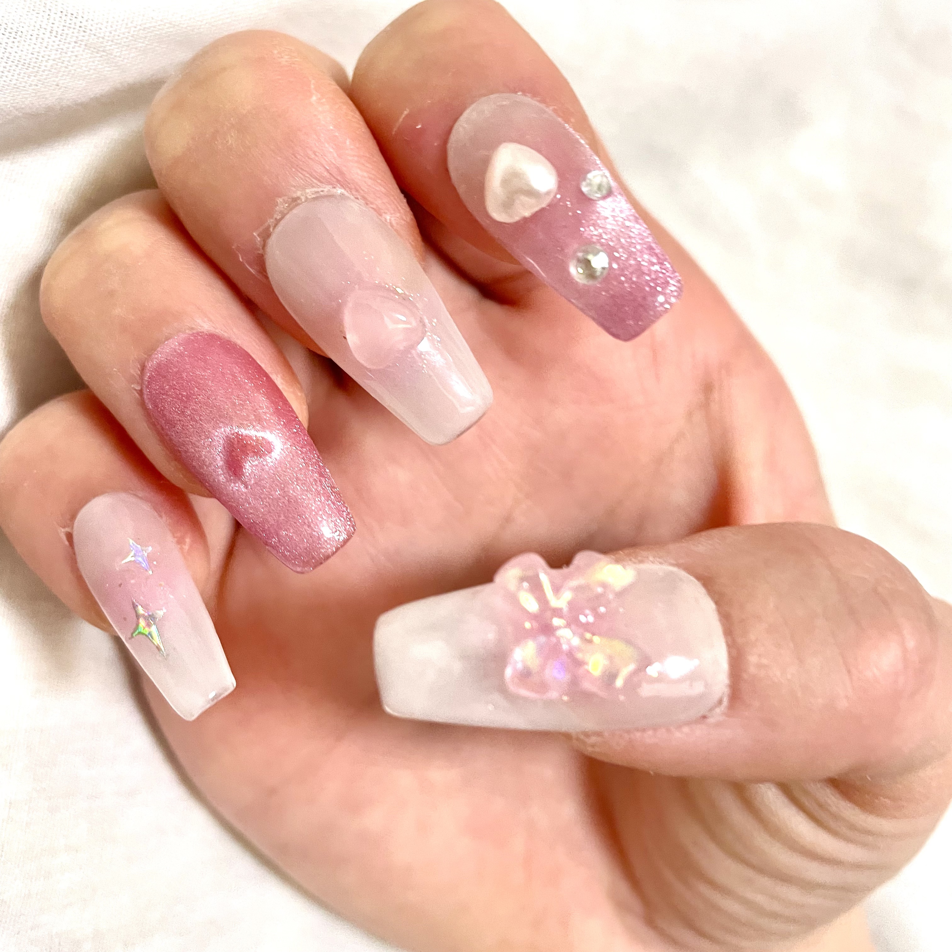 #ネイル,#ジェルネイル,#キラキラネイル,#簡単ネイル,#夏ネイル,#秋ネイル,#冬ネイル,#大人ネイル,#大人ネイル,#韓國ネイル,#フットネイルのネイルデザイン