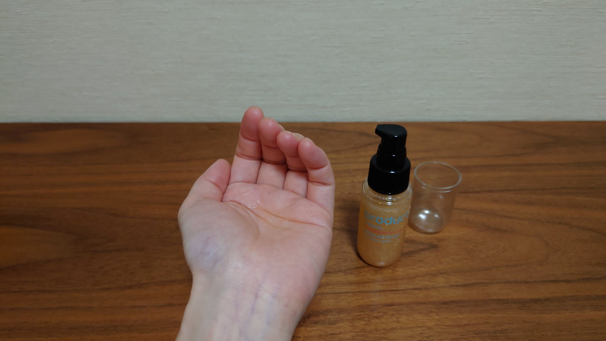 ザ・プロダクト　プリズムミラーオイル ＜ヘアオイル・スキンオイル＞/ザ・プロダクト/ヘアオイルを使ったクチコミ（2枚目）