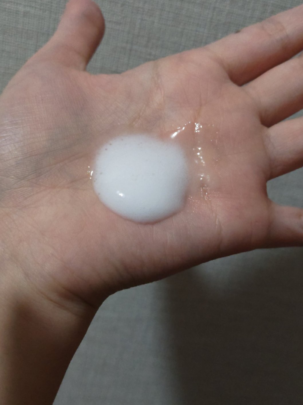 ベースケア セラム<土台美容液>ハローキティコラボ限定デザイン/SOFINA iP/美容液を使ったクチコミ（3枚目）